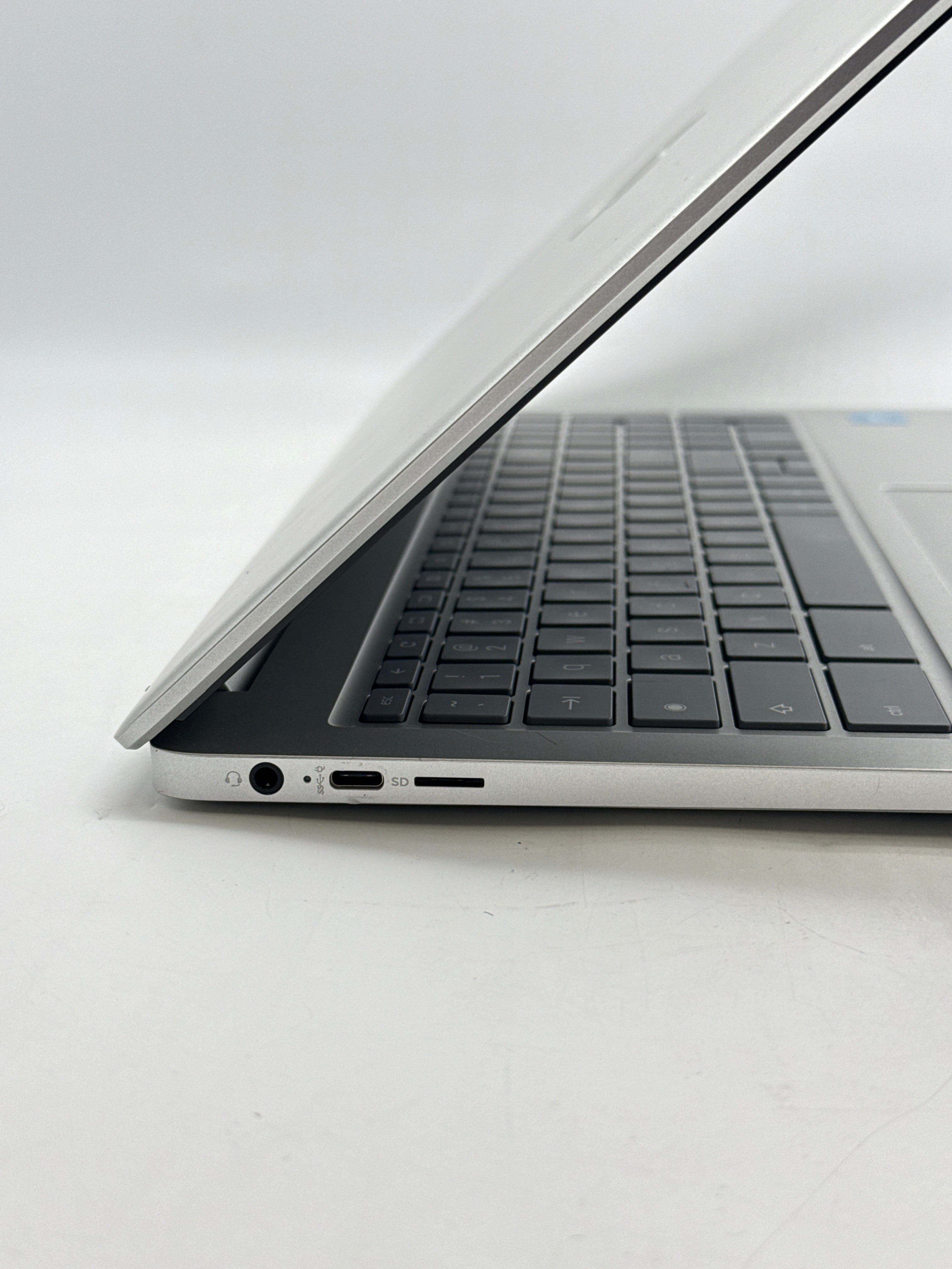 HP Chromebook  15a-nb0013dx Intel N200 8GB RAM 64GeMMC - Used
