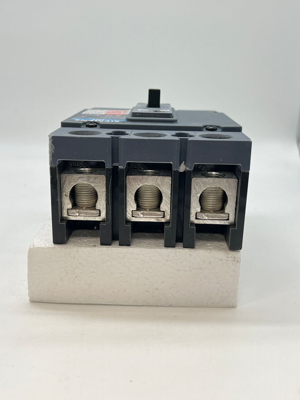 Siemens MBK3200R Main Breaker 200A - New Open Box