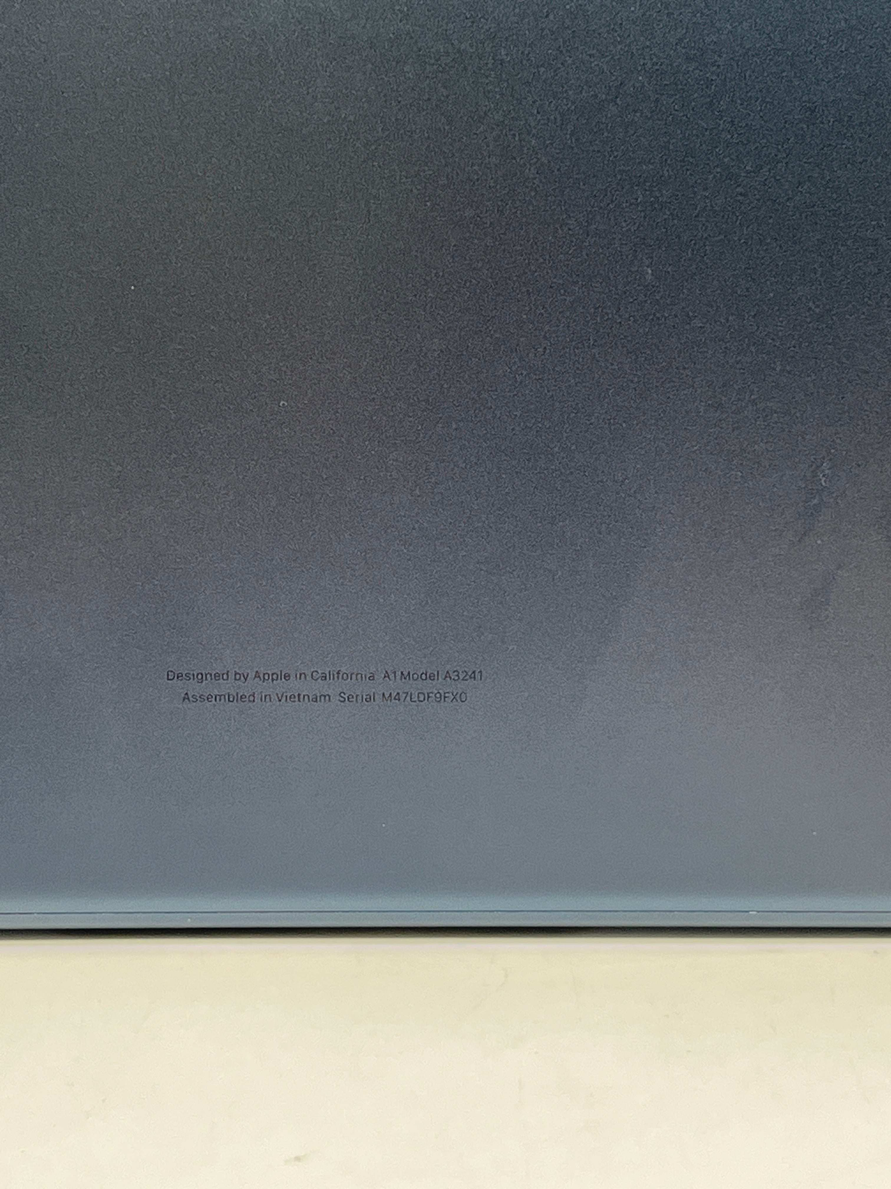 Apple MacBook Air 15" A3241 M4 16GB RAM 256GB SSD - Used With Box