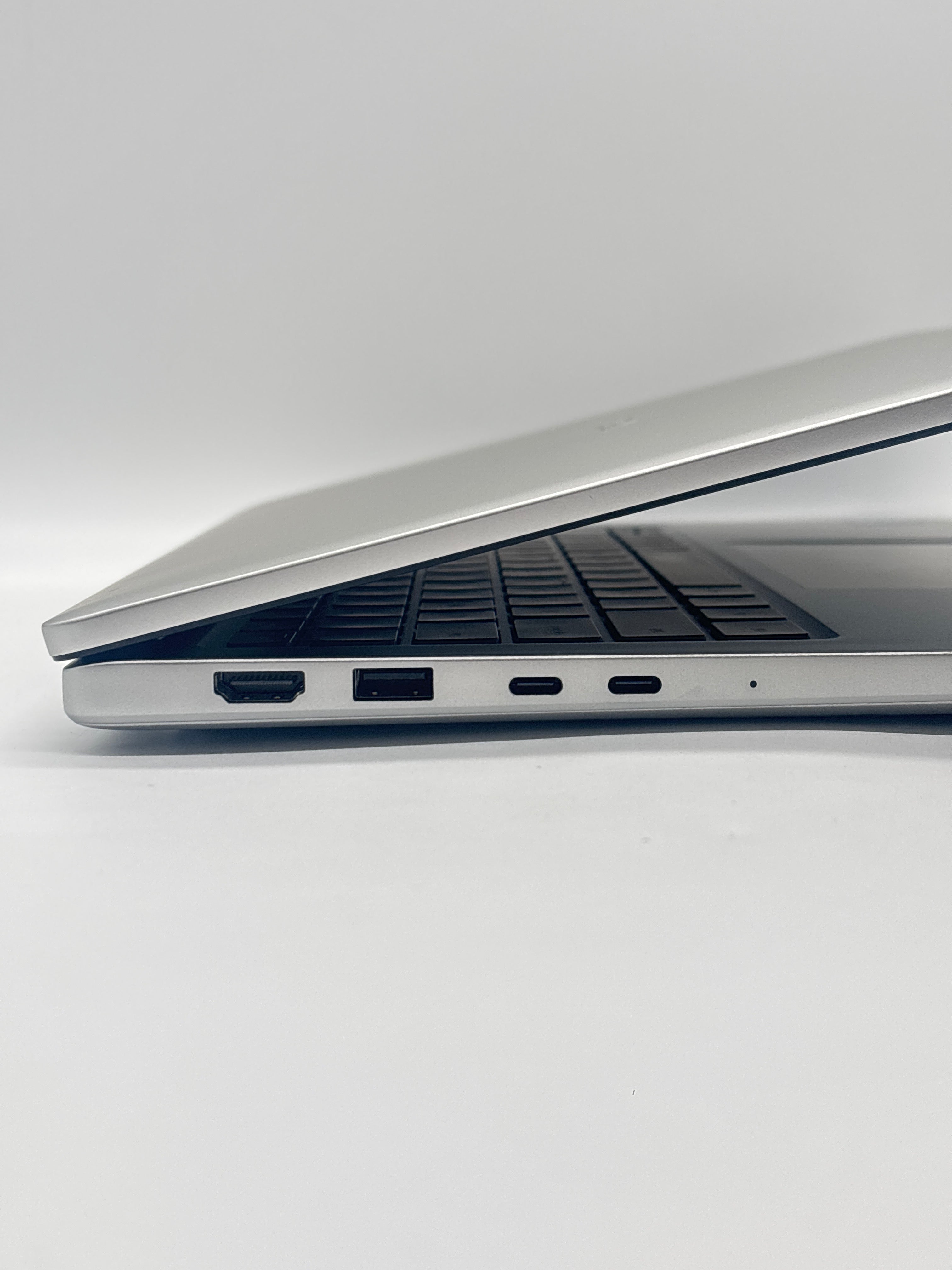 Dell Pro 14 Plus Ultra 5 235U 16GB RAM 256GB SSD