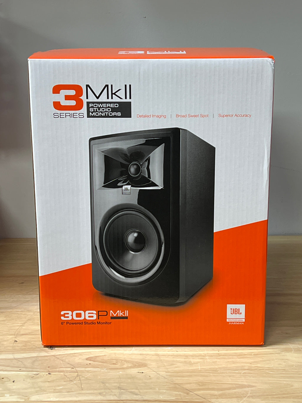 JBL 3 Series 306P MkII Studio Monitor Speaker Black - Open Box