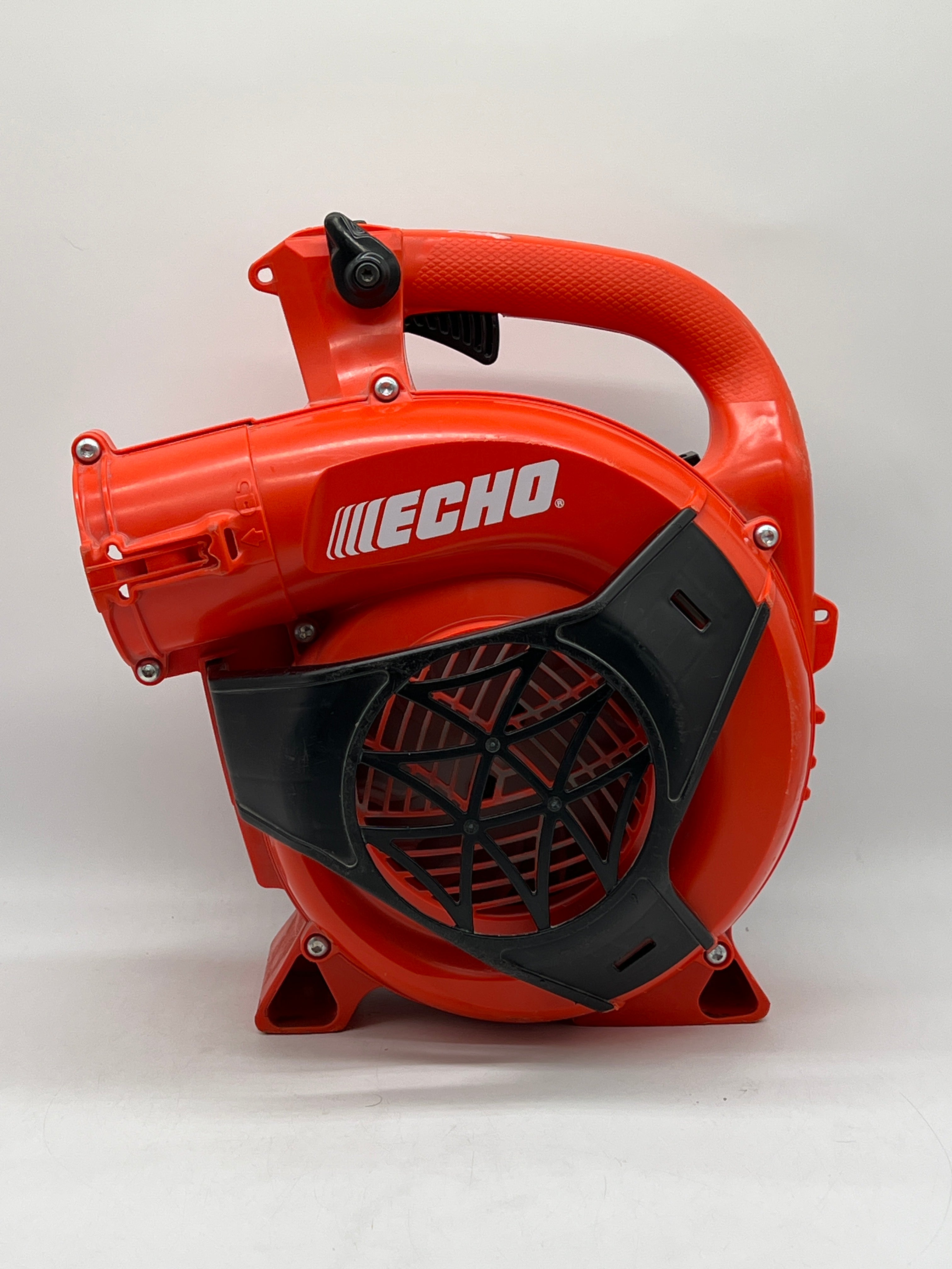 Echo PB 2520 Black 170 MPH 453 CFM 25.4cc Gas Powered Handheld Leaf Blower