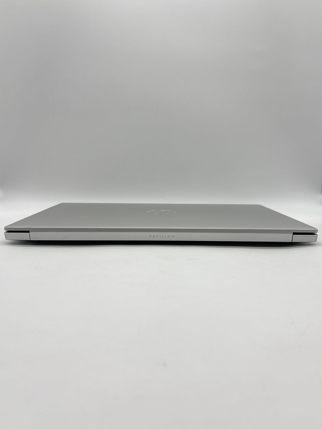 HP Pavilion 16-af0063cl Core 5 120U 16GB RAM 1TB SSD