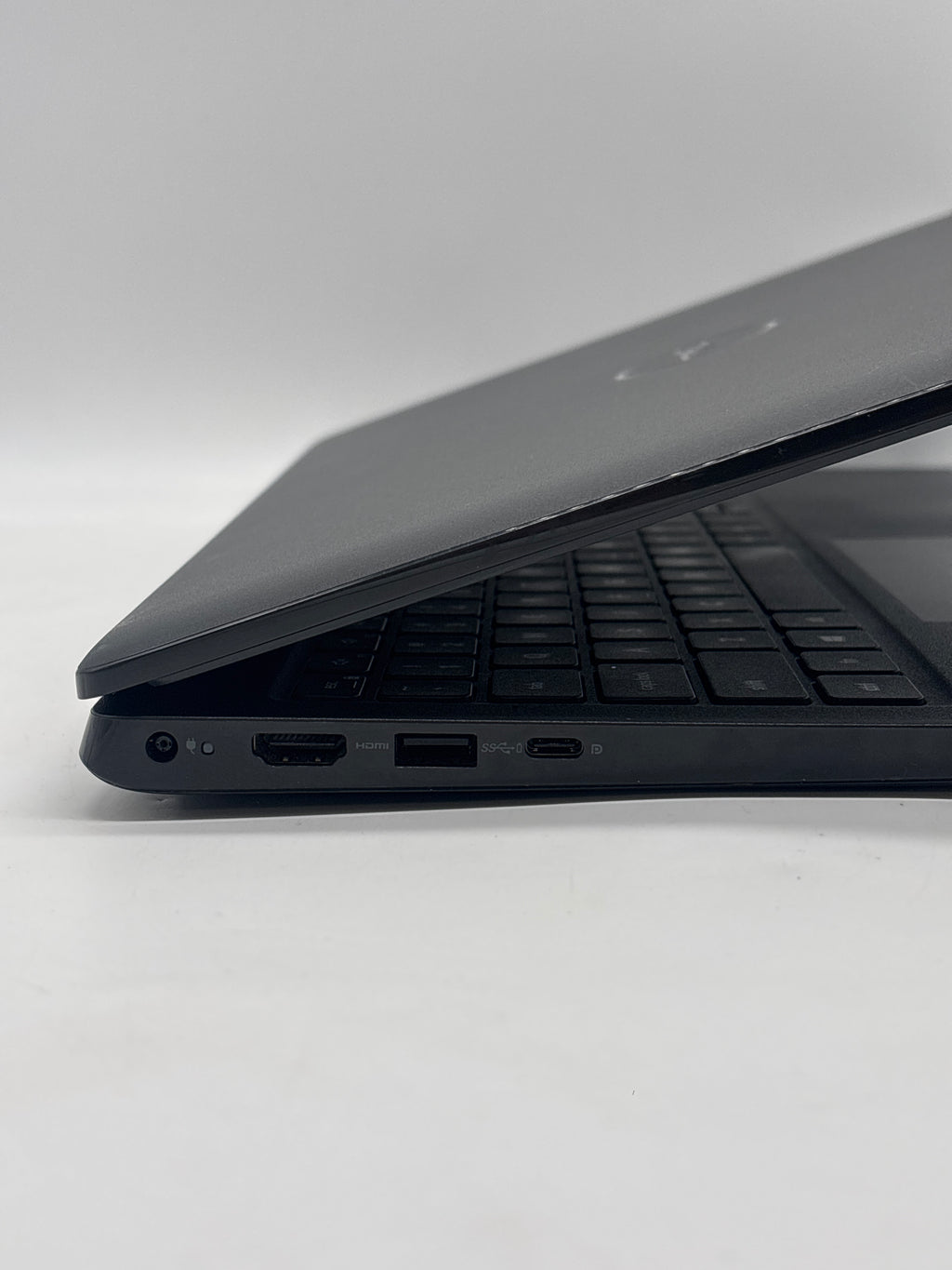 Dell Latitude 3520 15.6" i3-1115G4 8GB RAM 256GB SSD - Remotely Managed