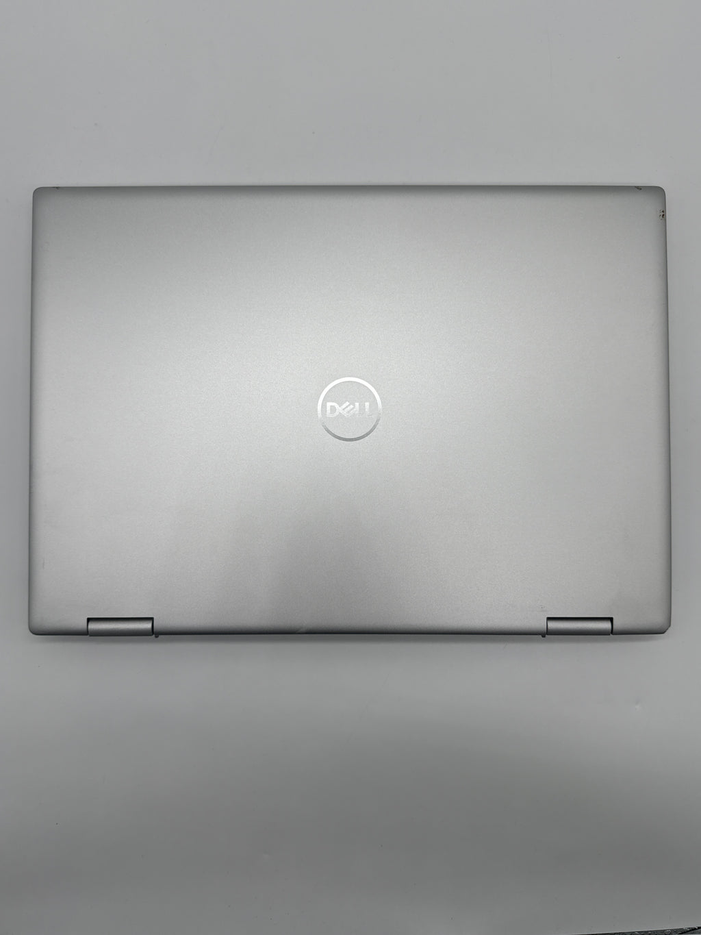 Dell Inspiron 16 7630 2-in-1 i7-1360P 16GB 1TB SSD - Bent USB port/Fully Functional