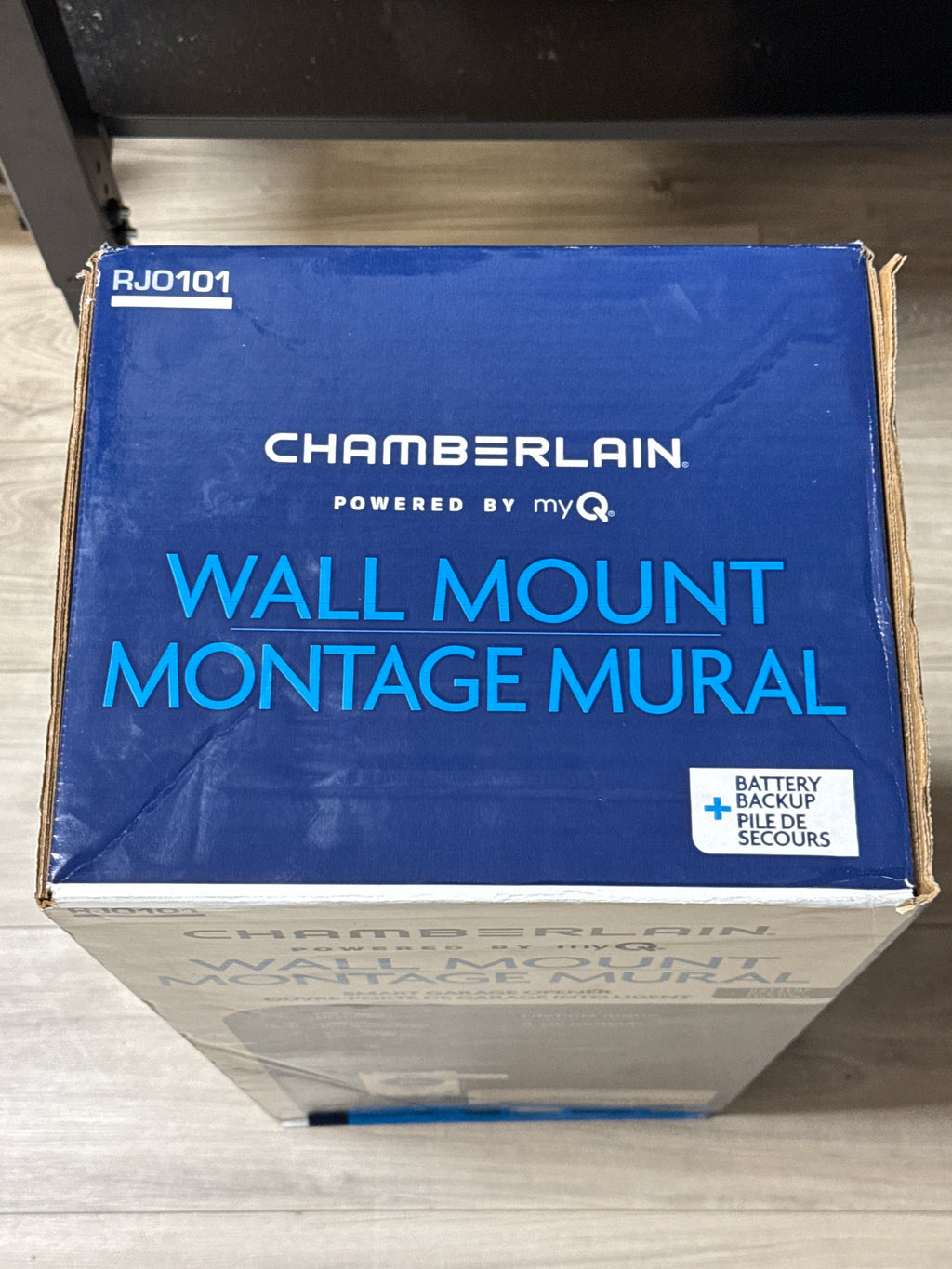 Chamberlain RJ0101 Smart Garage Door Opener w/Battery Back Up - New In Box