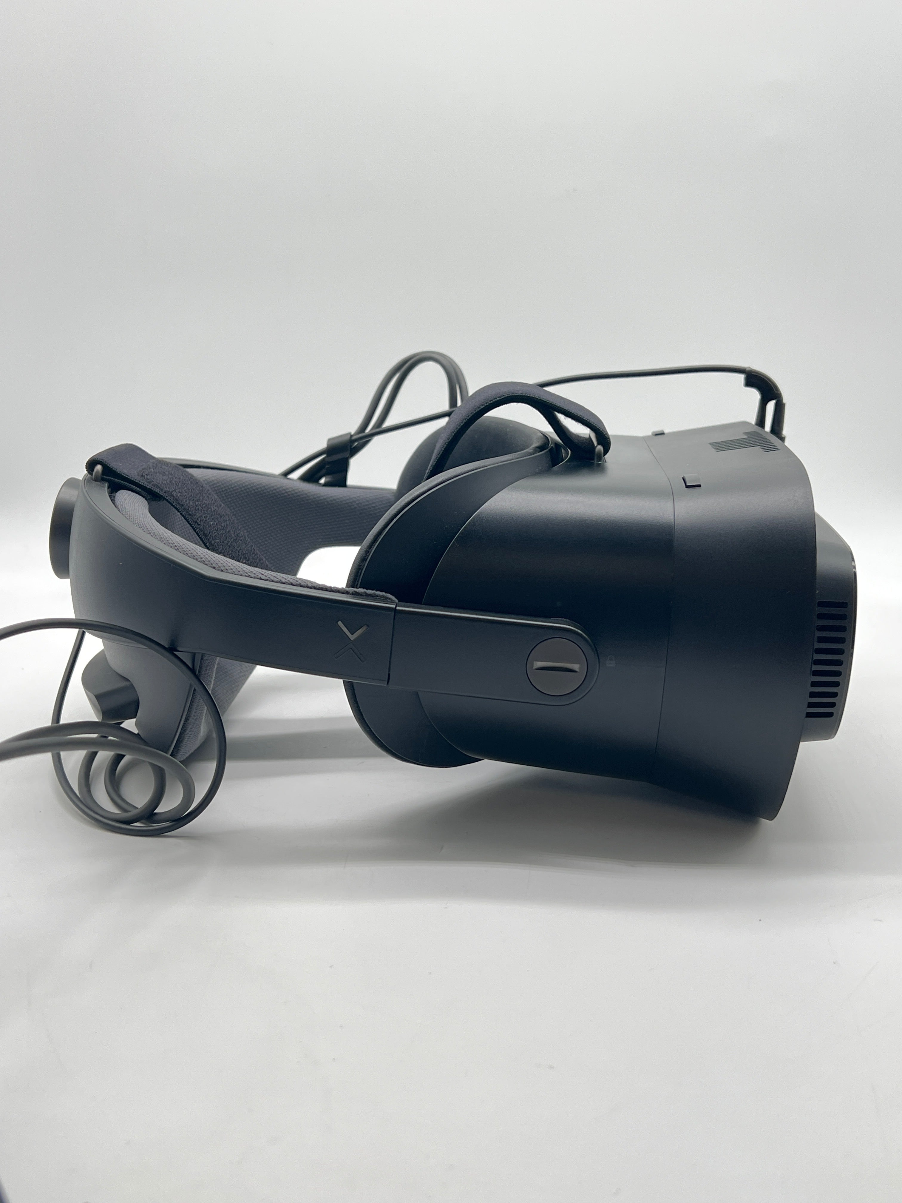 Varjo XR-1 Mixed Reality Headset Black - New Open Box
