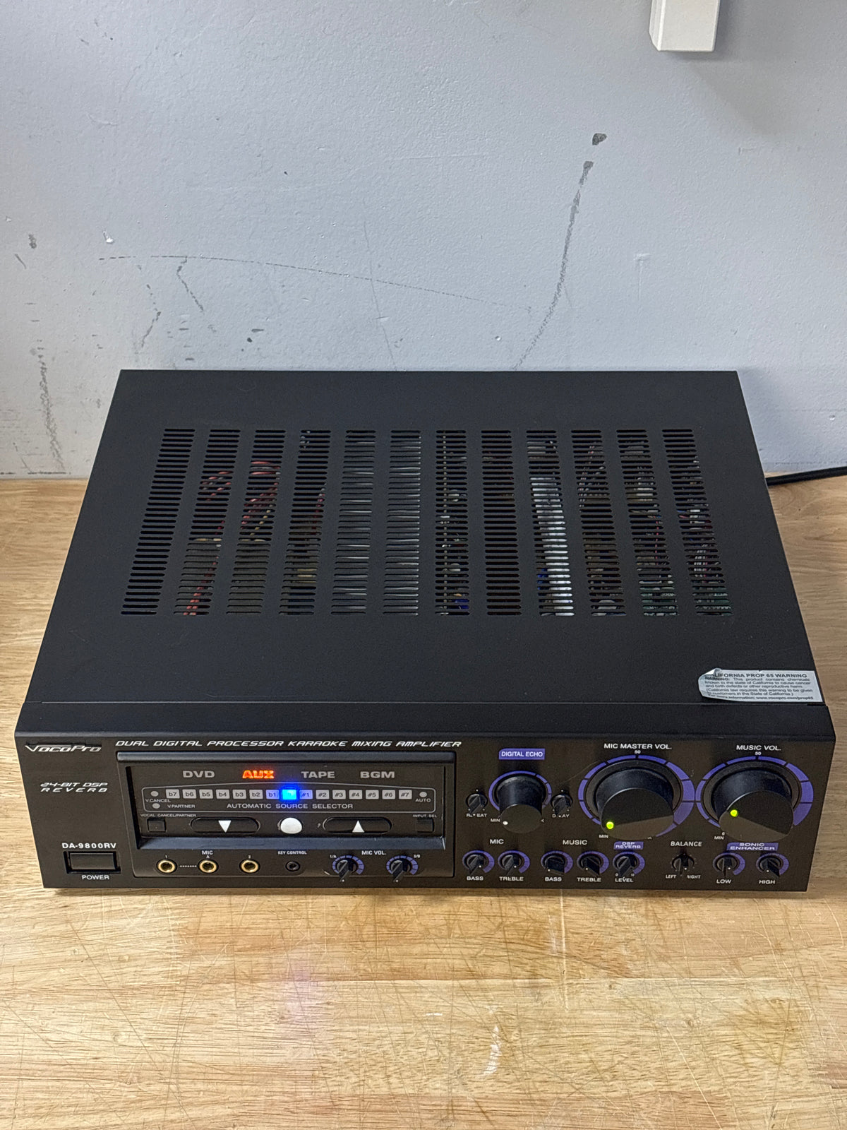 VocoPro DA-9800RV 24-Bit DSP Reverb Karaoke Mixing Amplifier Black - Used