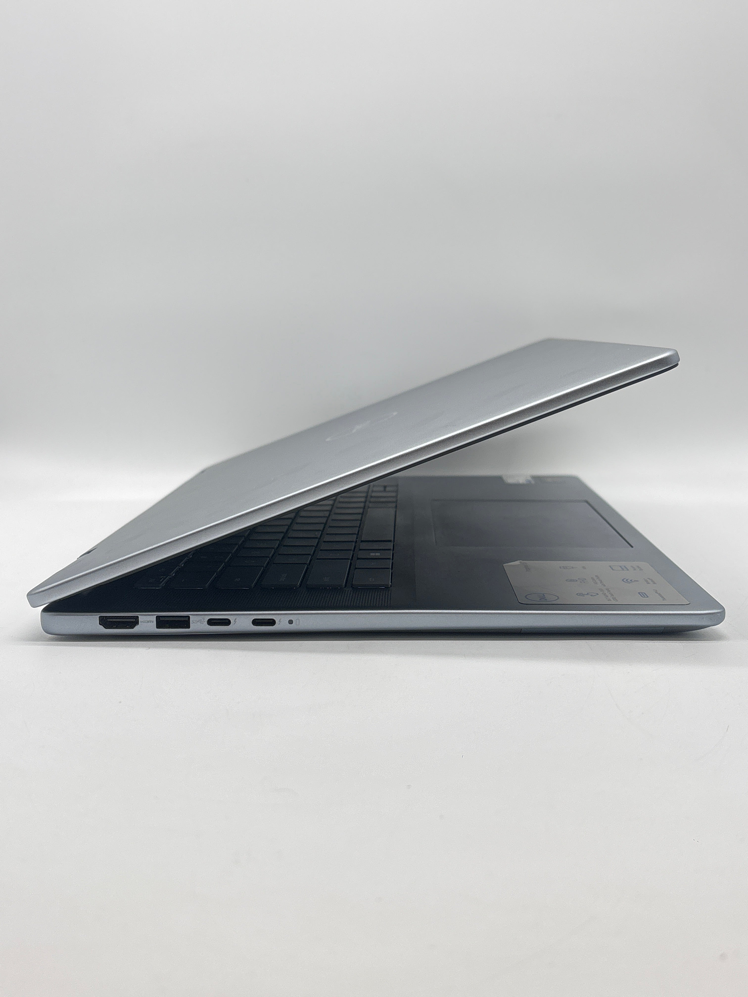 Dell Inspiron 16 Ultra 7 155H 16GB RAM 1TB SSD