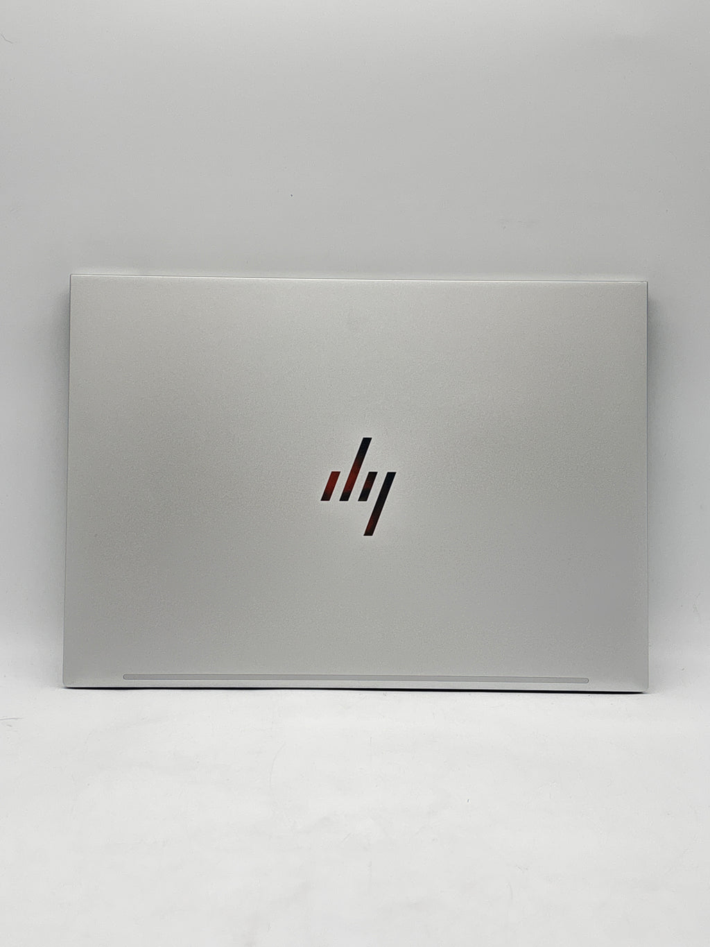 HP EliteBook 840 G9 14-inch i7-1255U 16GB RAM 512GB Silver - Used