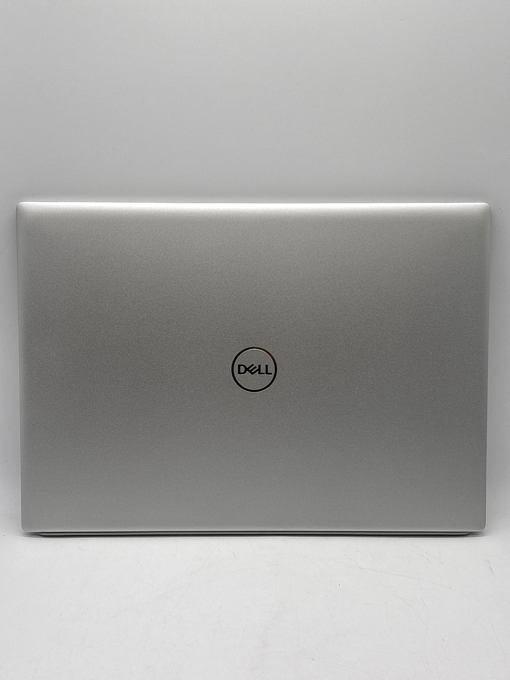 Dell Inspiron 16 5620 Touch i7-1255U 16GB RAM 512GB GeForce MX570