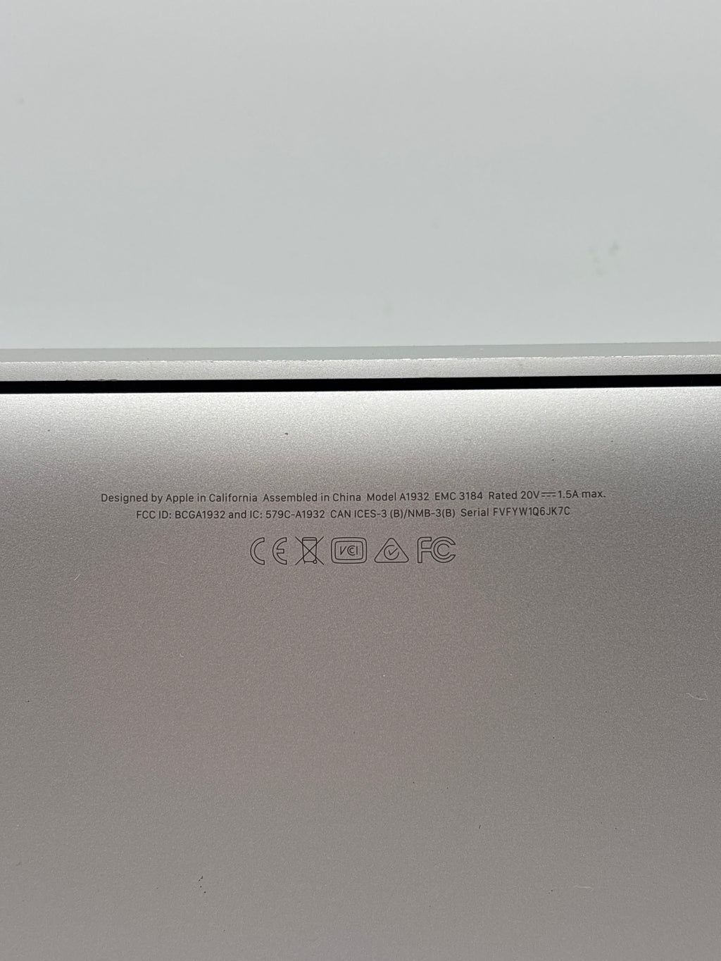 Apple MacBook Air 13" A1932 i5 8GB RAM 128GB SSD