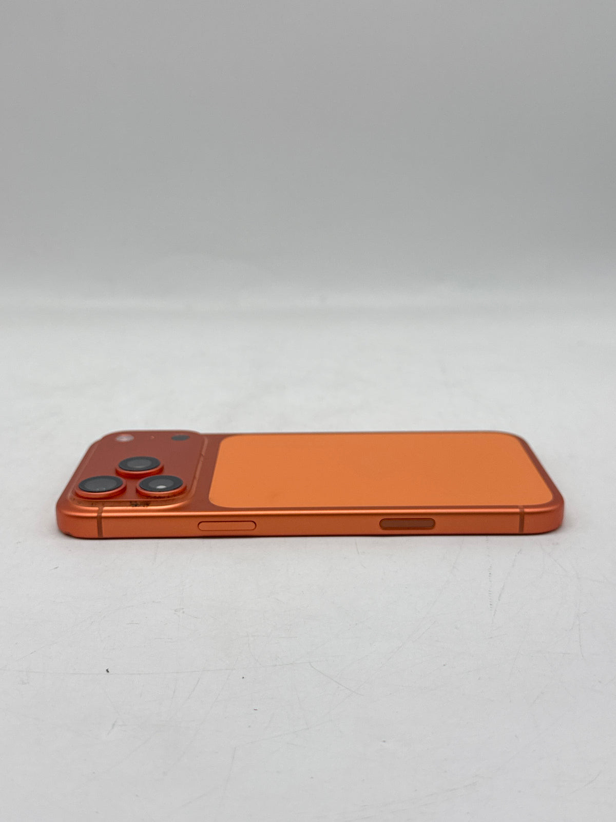 Apple iPhone 17 Pro Max MFXH4LL/A 256GB TMobile Orange - Network Locked