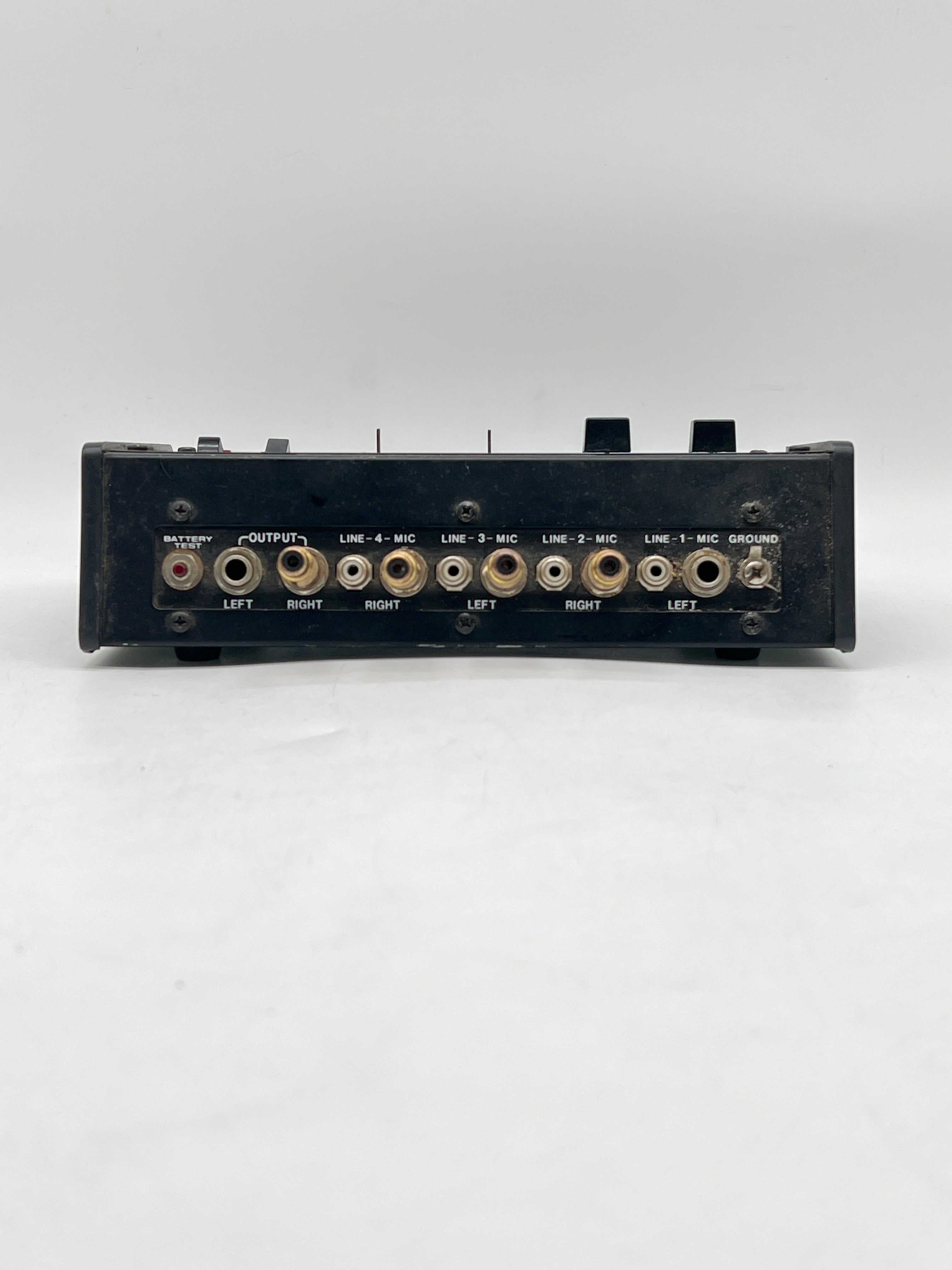 Vintage Realistic 4 Channel Stereo Microphone Mixer 32-1105 Black