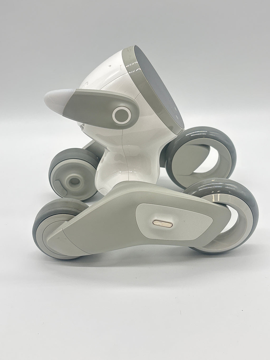Loona Smart Toy AI Pet Robot KYO04LN01 with Charging Dock - (READ DESC)