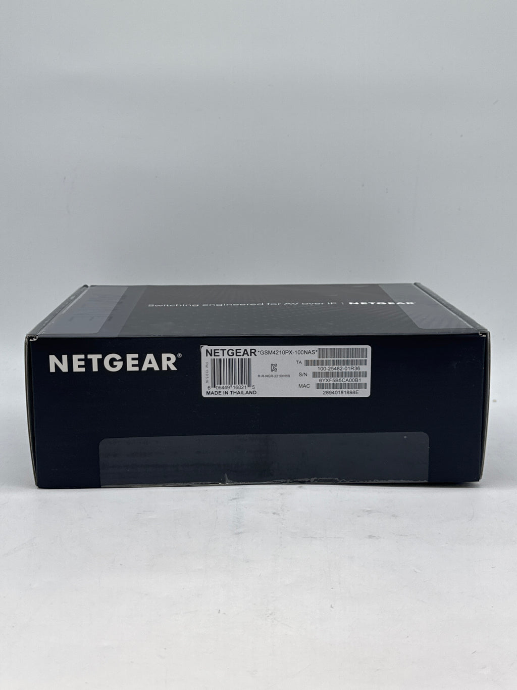 NETGEAR M4250-8G2XF-PoE+ Fully Managed 8-Port Switch 10G SFP+ GSM4210PX