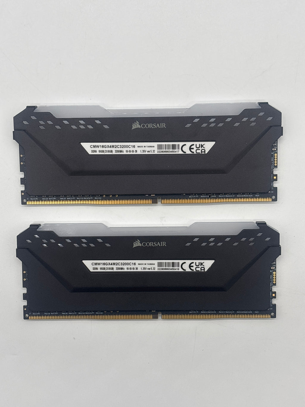 Corsair Vengeance RGB Pro 16GB (2x8GB) RAM DDR4 3200MHz CMW16GX4M2C3200C16