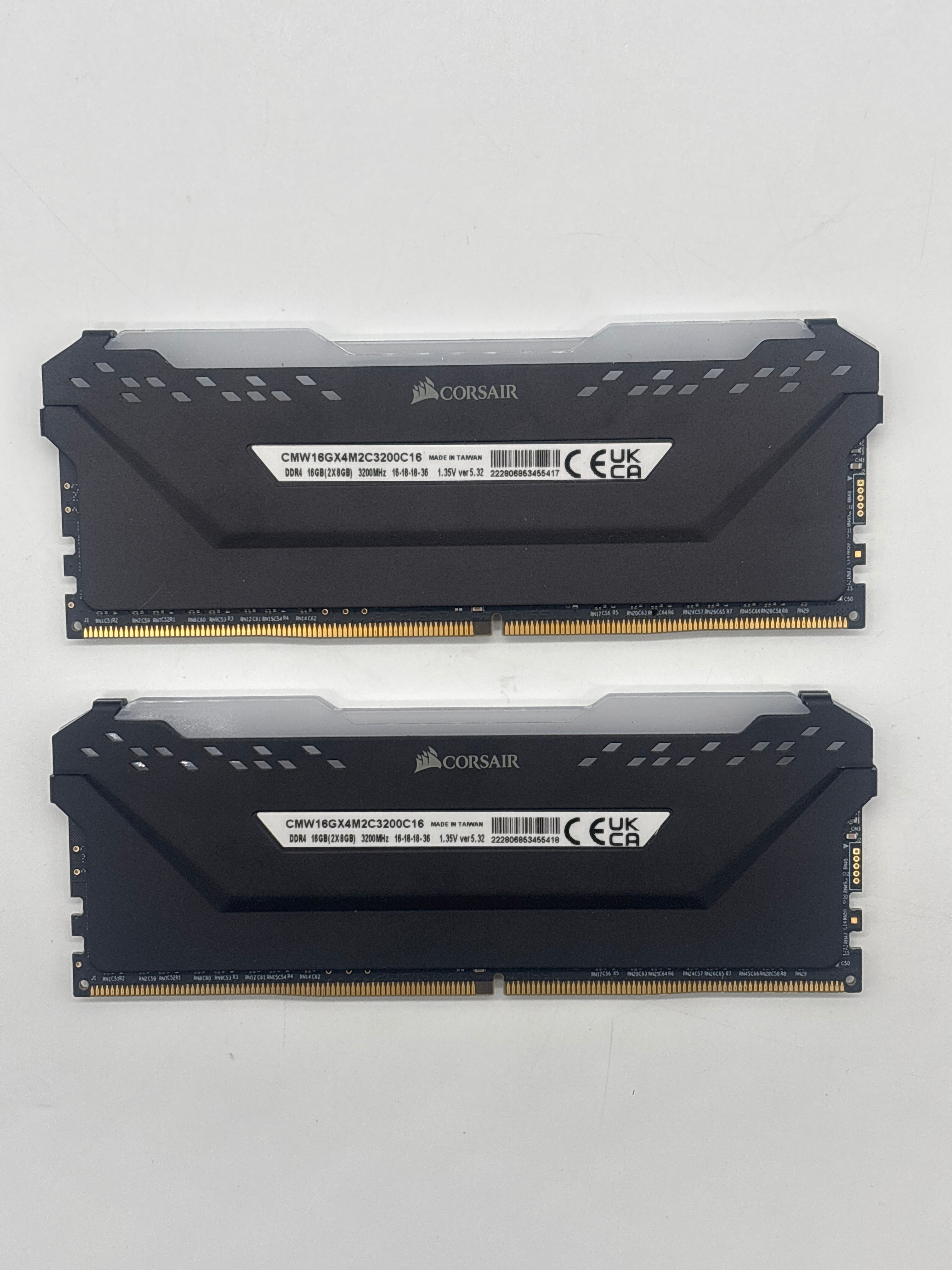 Corsair Vengeance RGB Pro 16GB (2x8GB) RAM DDR4 3200MHz CMW16GX4M2C3200C16