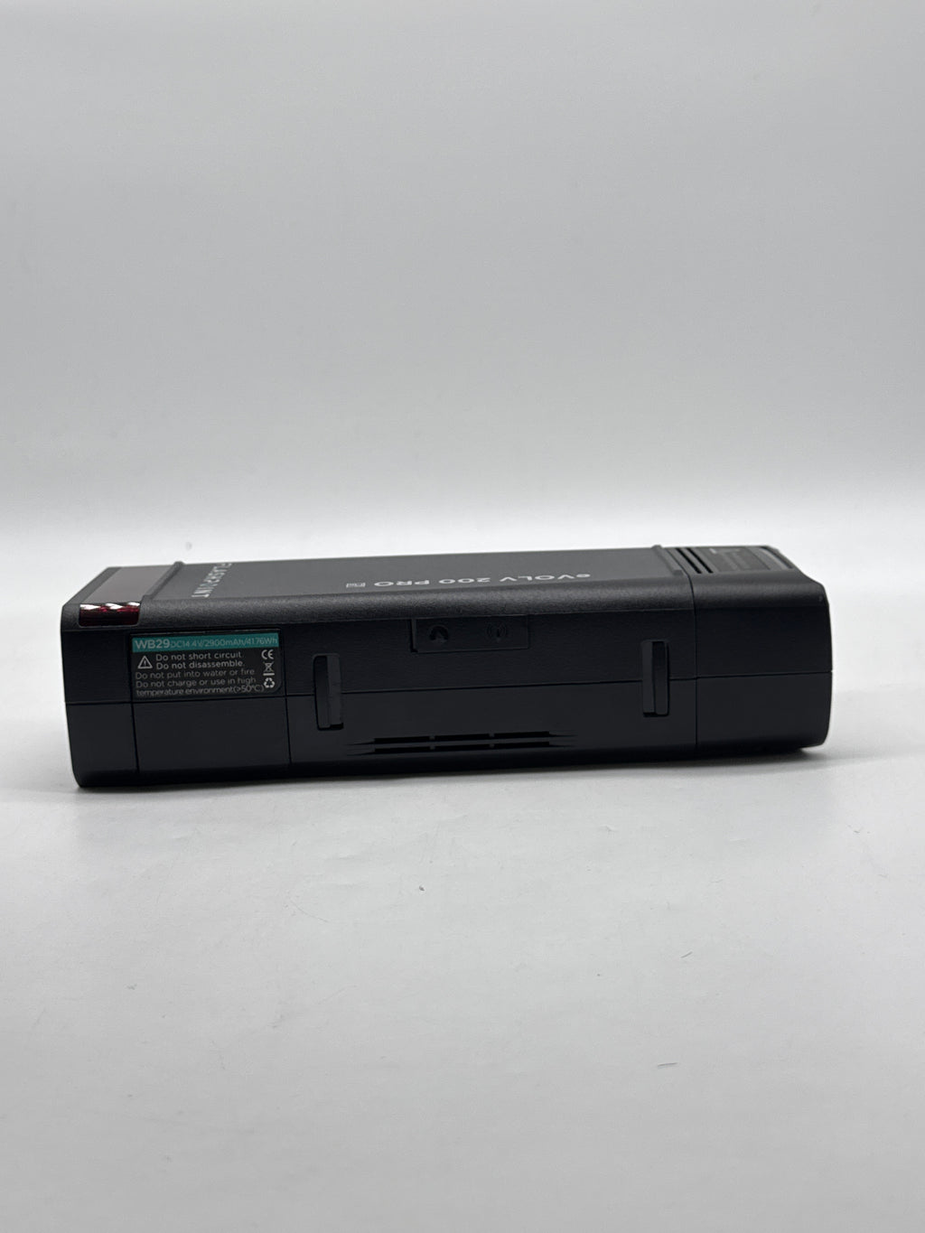 Flashpoint eVOLV 200 Pro R2 TTL Pocket Flash 200Ws w/ Case - Used