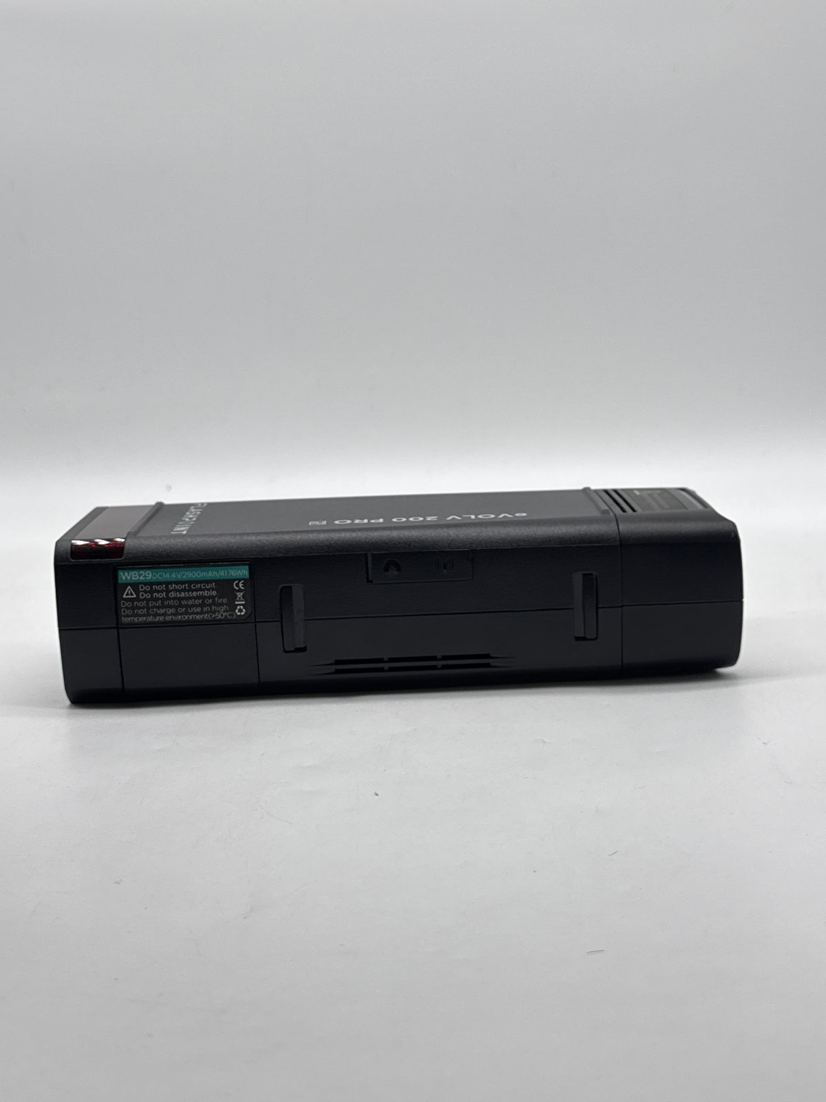 Flashpoint eVOLV 200 Pro R2 TTL Pocket Flash 200Ws w/ Case - Used
