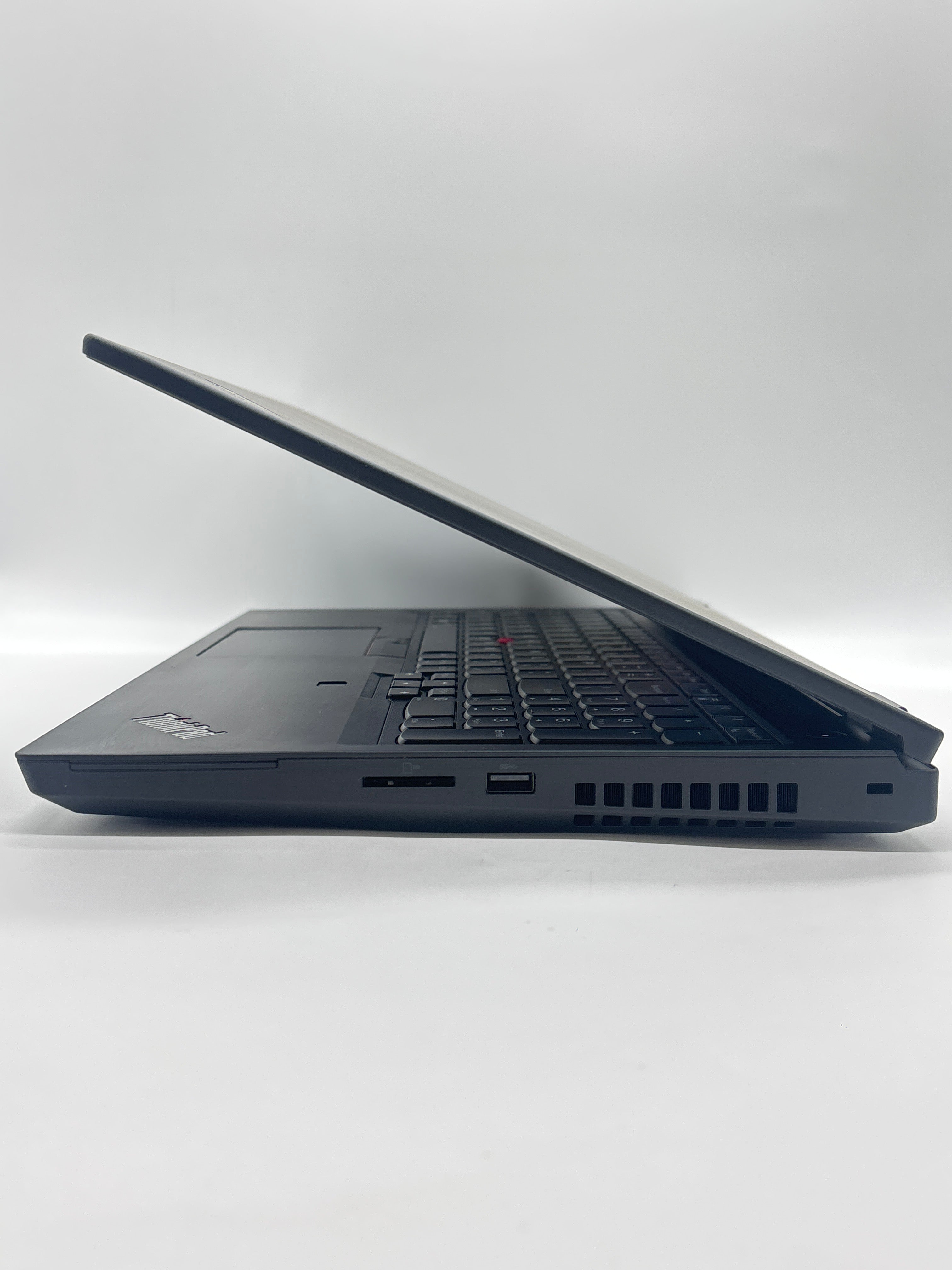 Lenovo ThinkPad P15 Gen 1 i7-10750H 32GB RAM 1TB SSD T1000