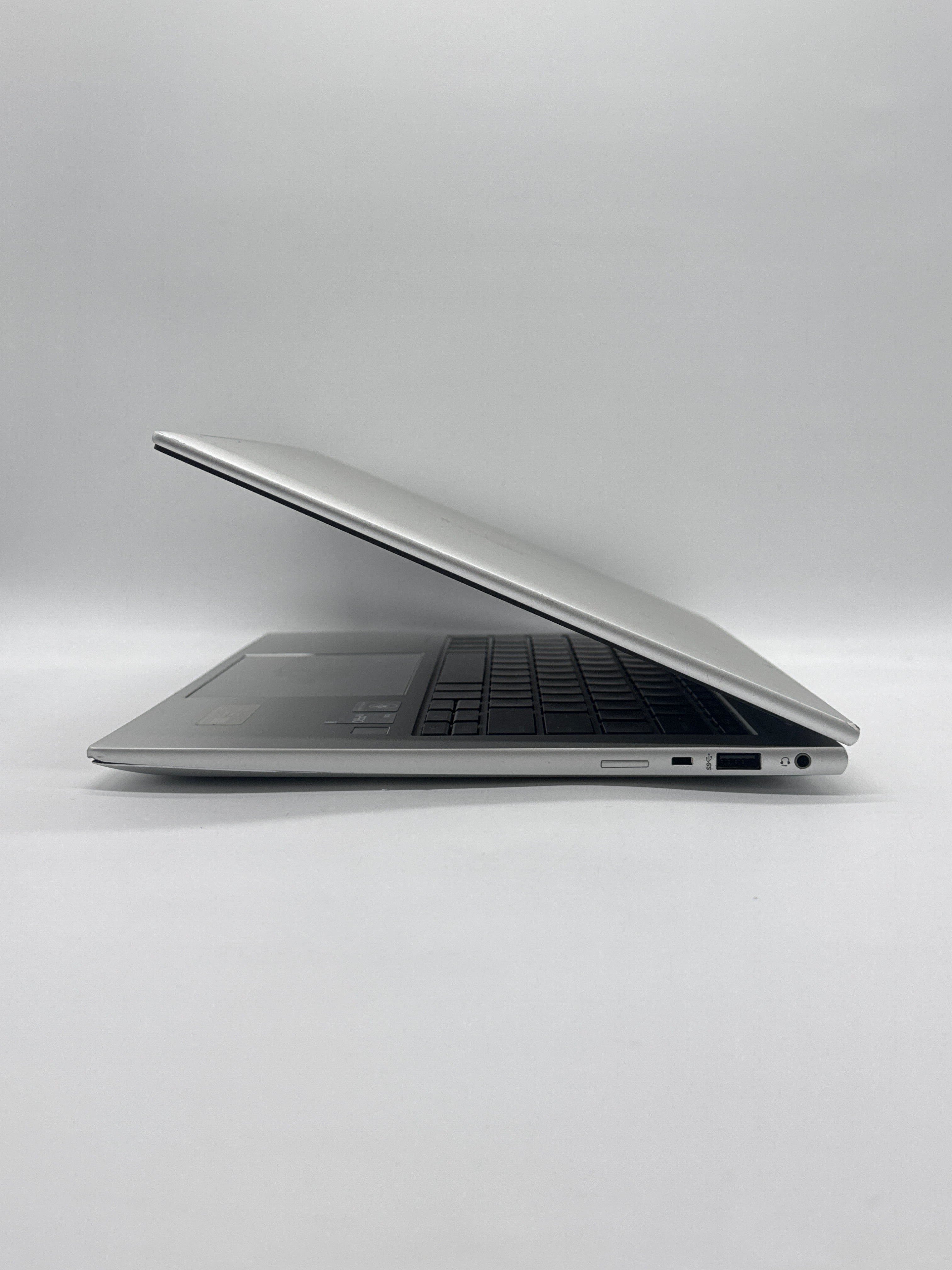 HP Elitebook 840 G9 i5-1245U 16GB RAM 256GB SSD