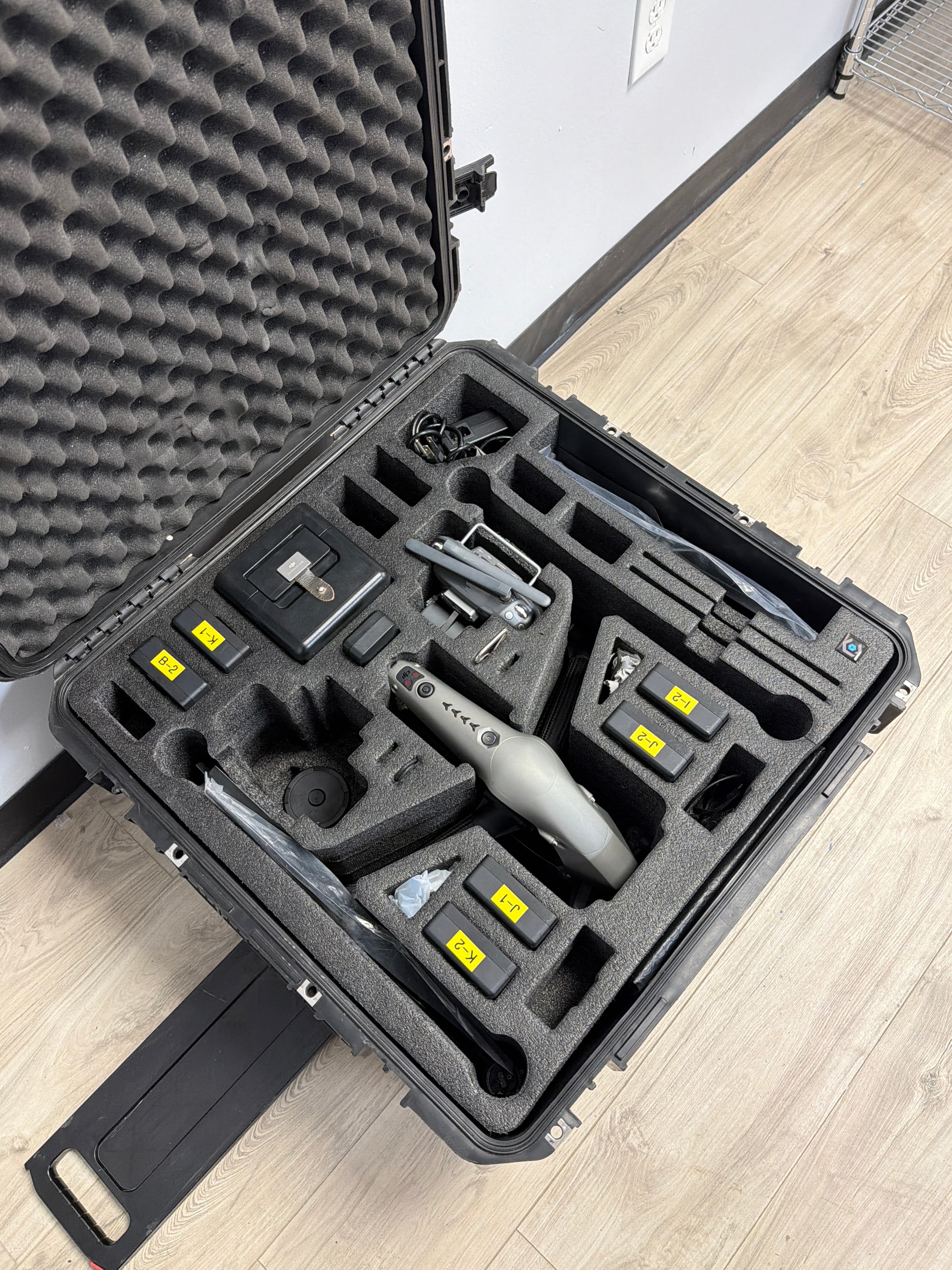 DJI Inspire 2 Drone + Zenmuse X5S + 6 TB50 Batteries + CasePro Case + Extras