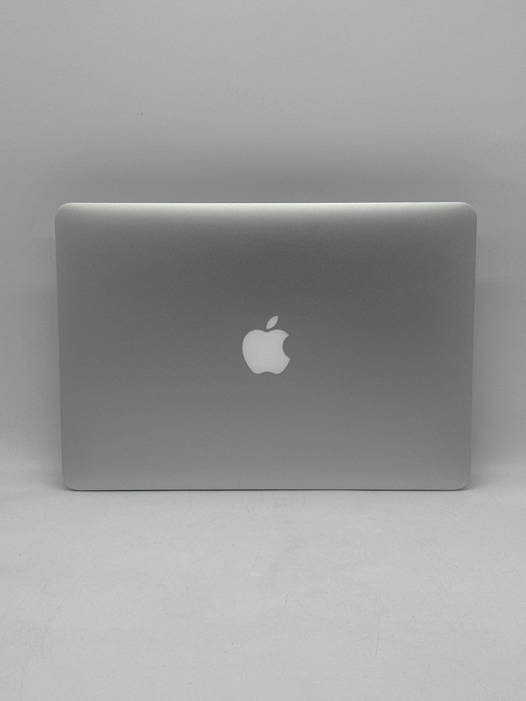 Apple MacBook Air 13" A1466 2017 i5 8GB RAM 128GB SSD