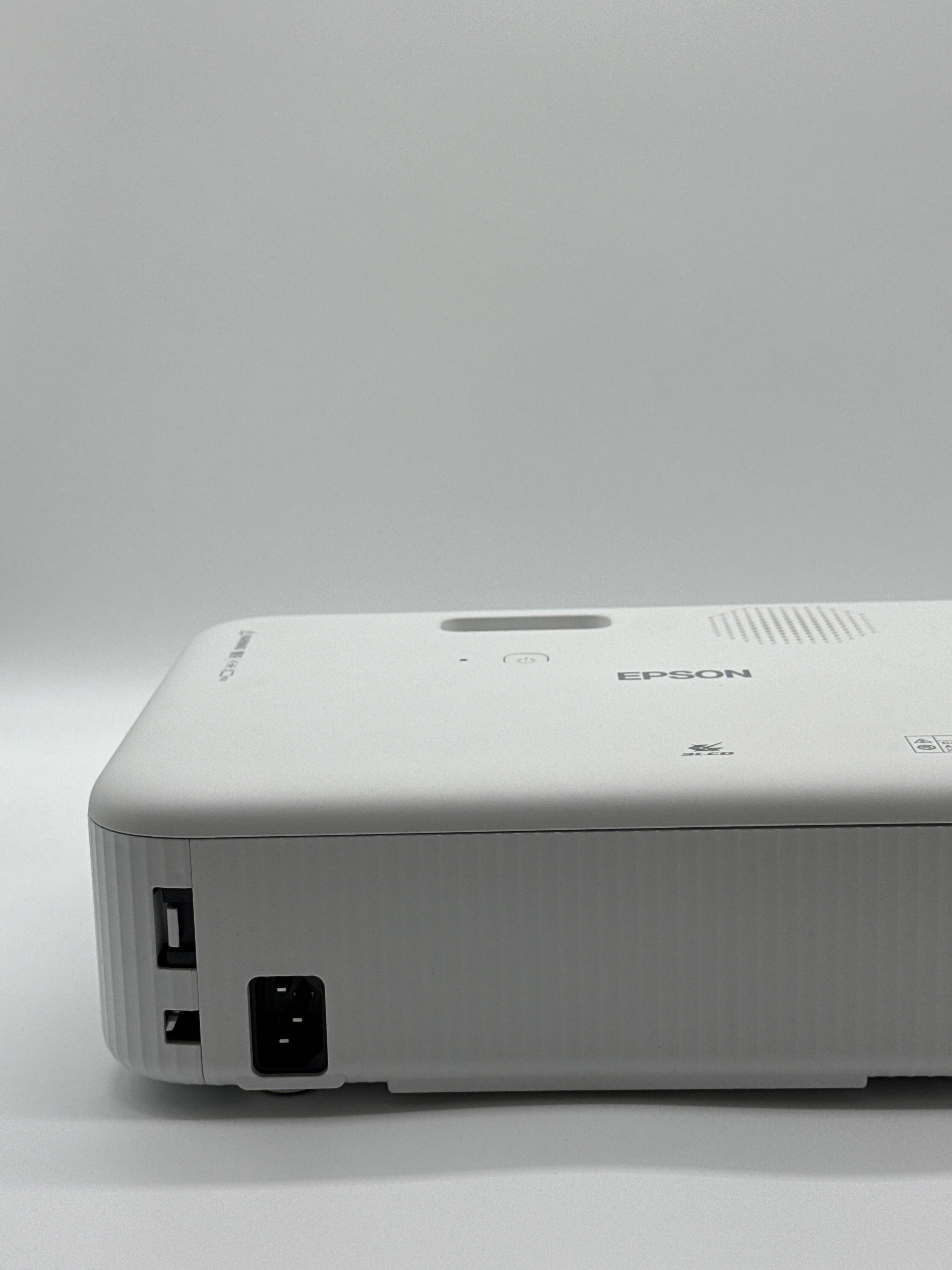 Epson EpiqVision Flex CO-FH02 1080p Projector 3000 Lumens White (978 Lamp Hours)