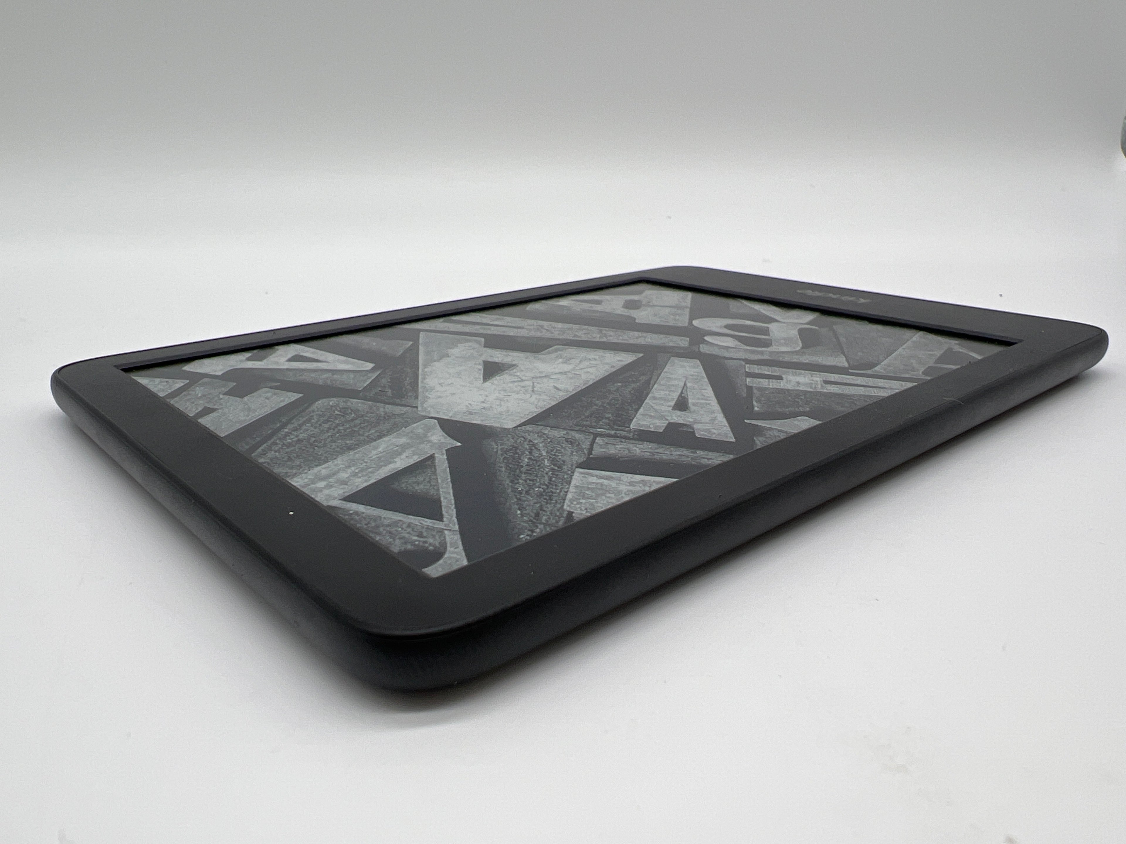 Amazon Kindle Basic C2V2L3 11th Gen 16GB Reader - Black(L3)
