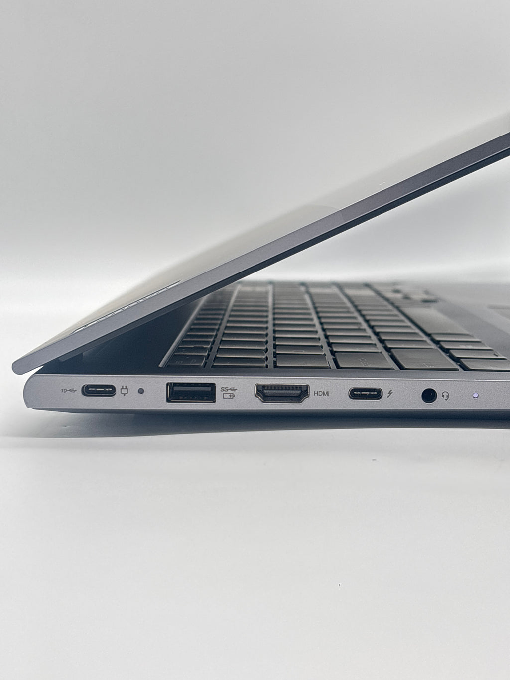 Lenovo Thinkbook 16 G8 IRL Core 5 210H 16GB 512GB - For Parts (Shift Key Loose)