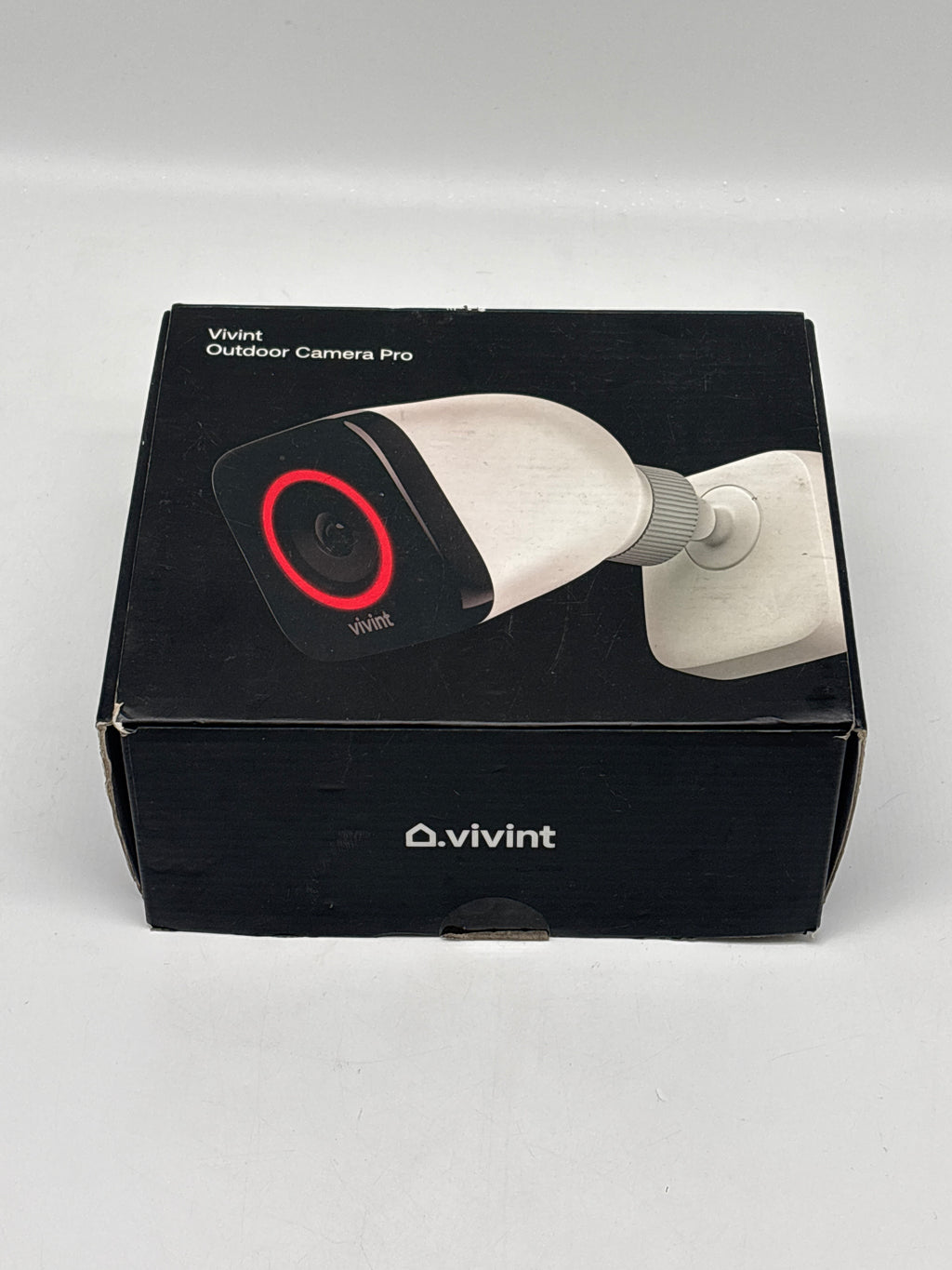 Vivint Outdoor Camera Pro Gen 2 VS-ODC350-WHT - Used