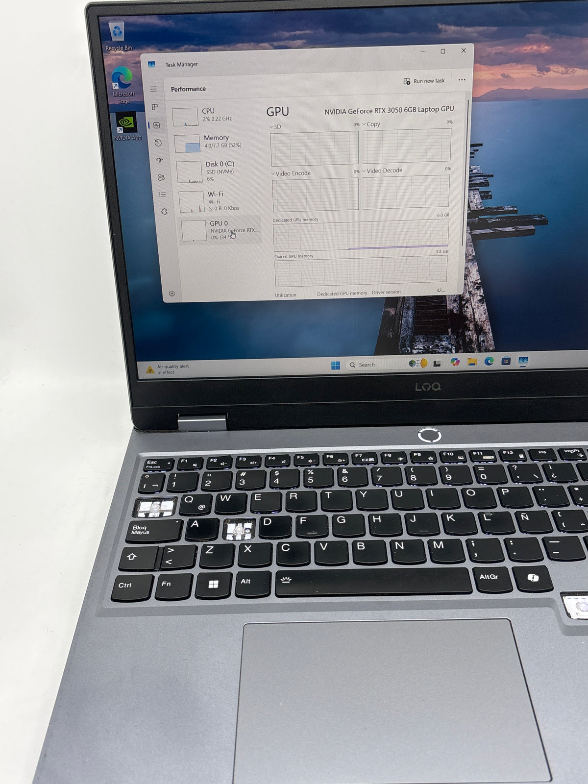 Lenovo LOQ 15ARP9 15" AMD Ryzen 5 7235HS 8GB RAM 512GB SSD RTX 3050 - READ