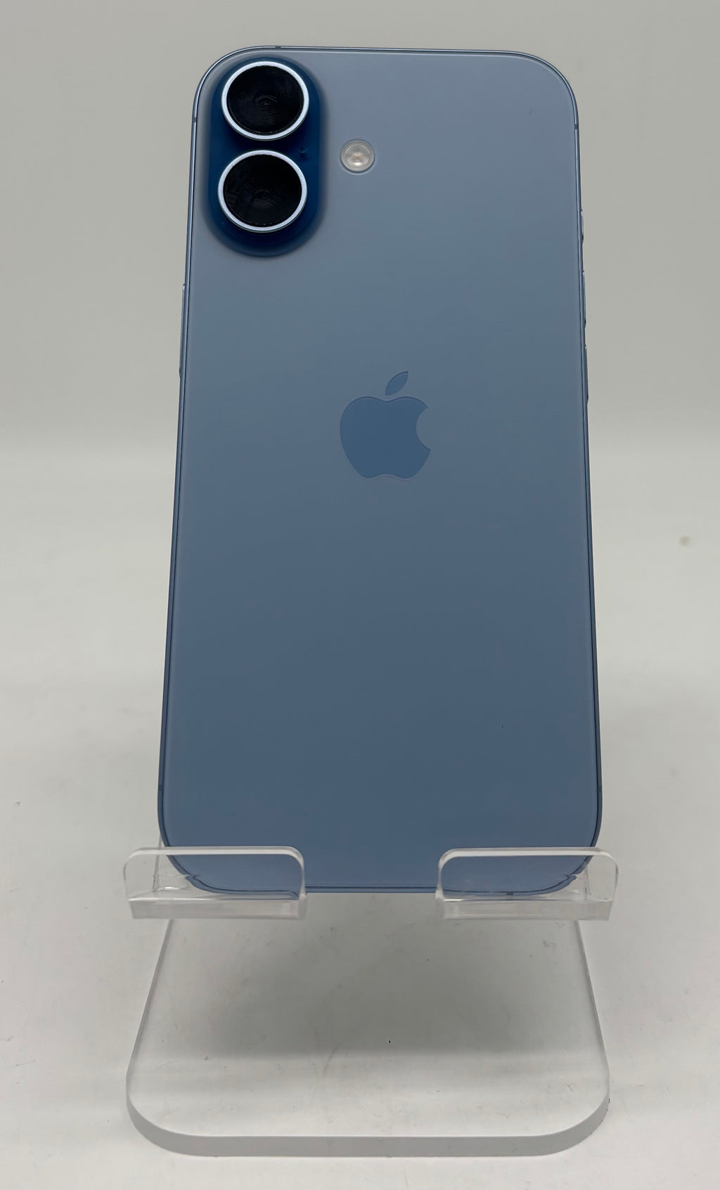 Apple iPhone 17 256GB Unlocked Mist Blue - Used With Box
