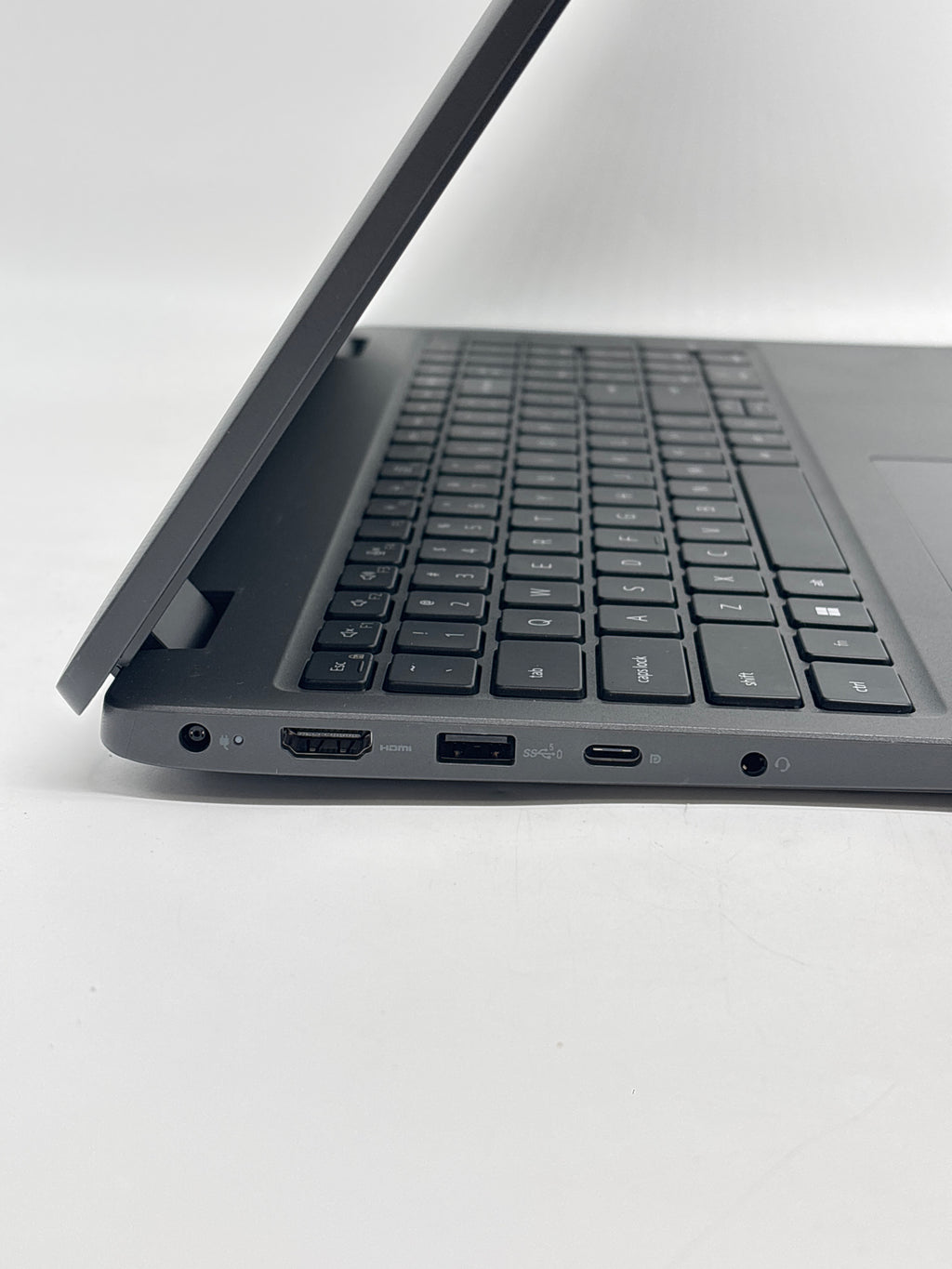 Dell Latitude 3540 Core i5-1335U 32GB RAM 256GB SSD - Used