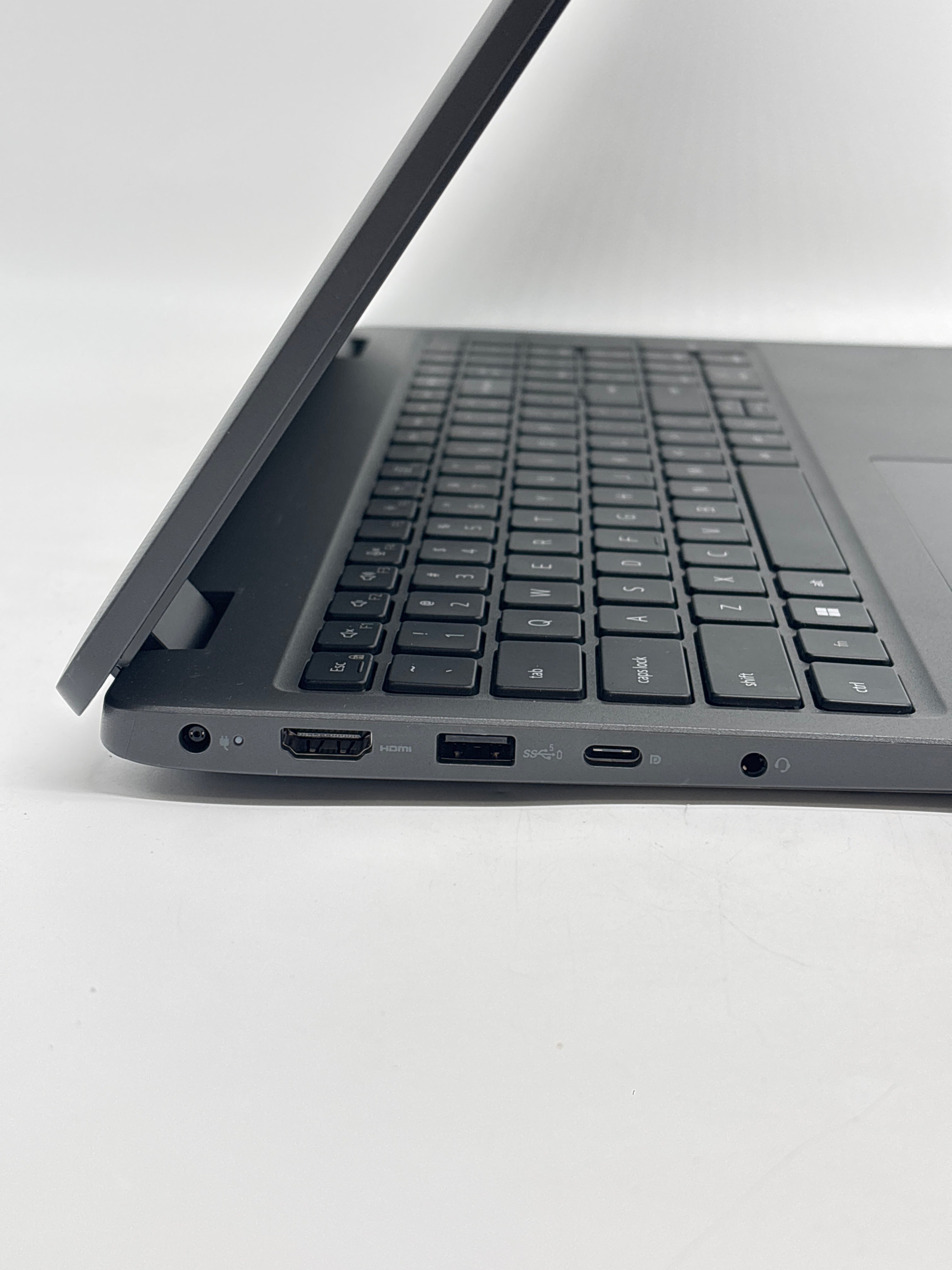 Dell Latitude 3540 Core i5-1335U 32GB RAM 256GB SSD - Used