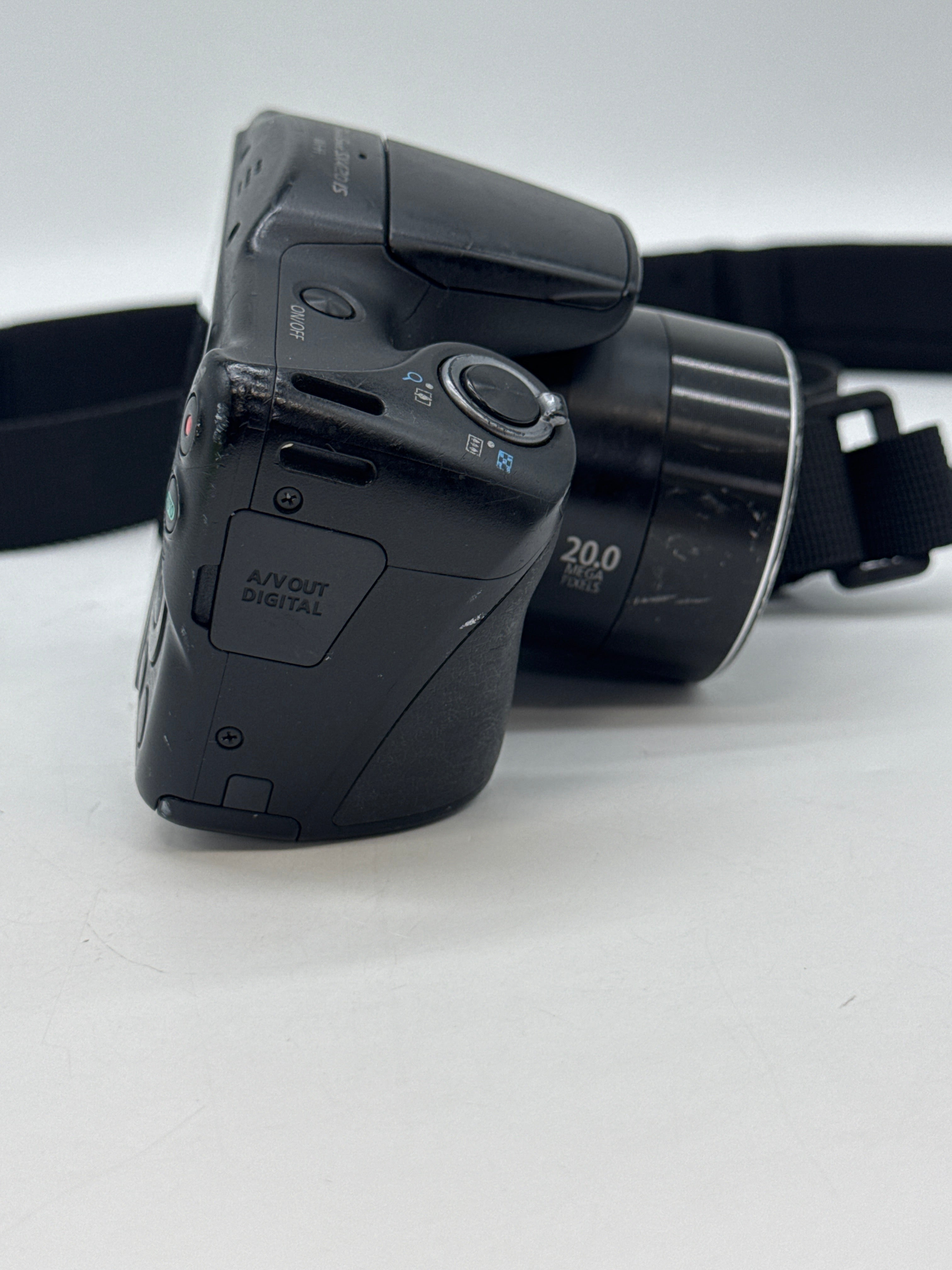 Canon PowerShot SX420 IS 20.0MP Digital Camera Black - Used