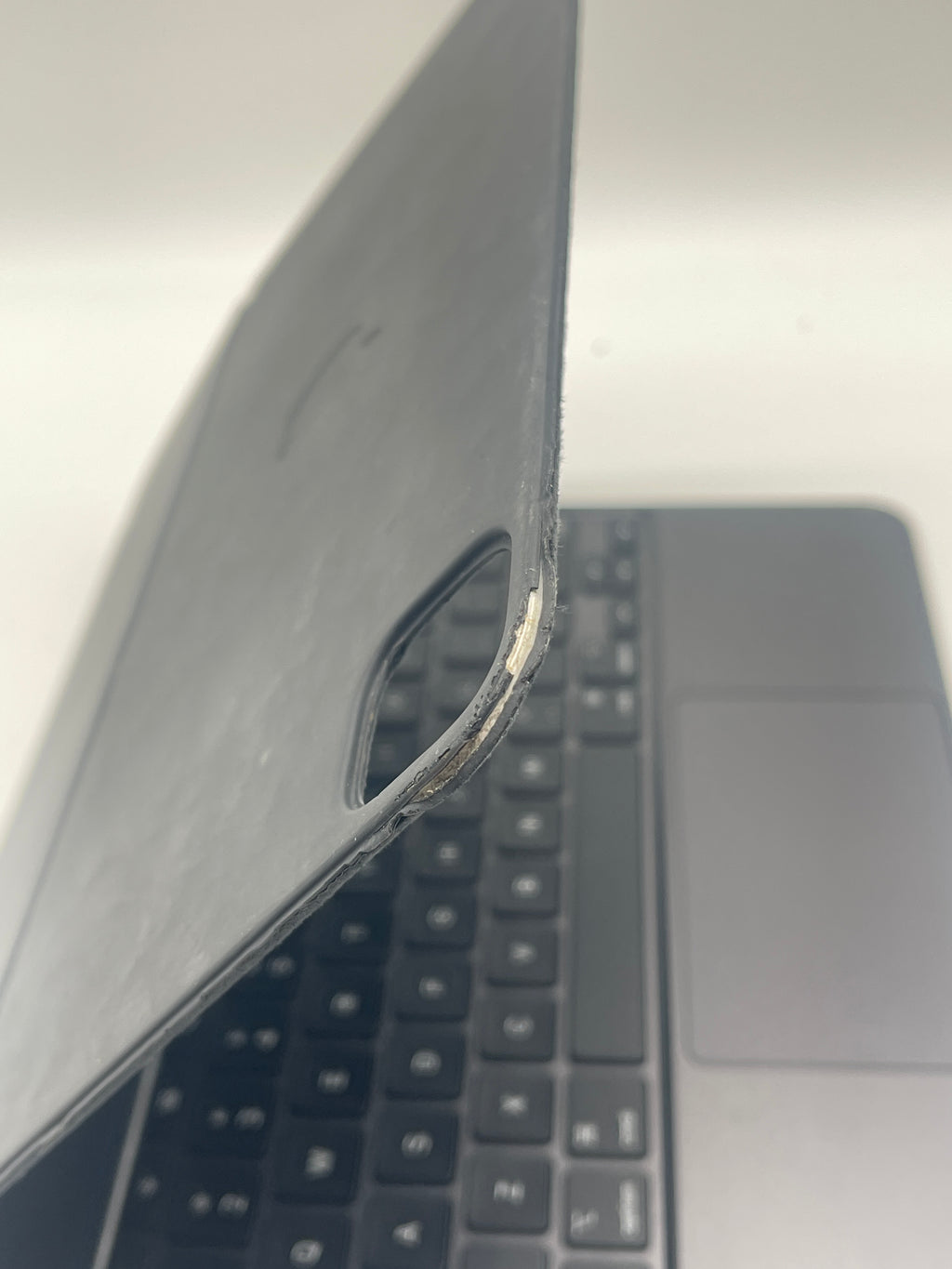 Apple Magic Keyboard for iPad Pro 13in(M4) A2974 Black - USED C