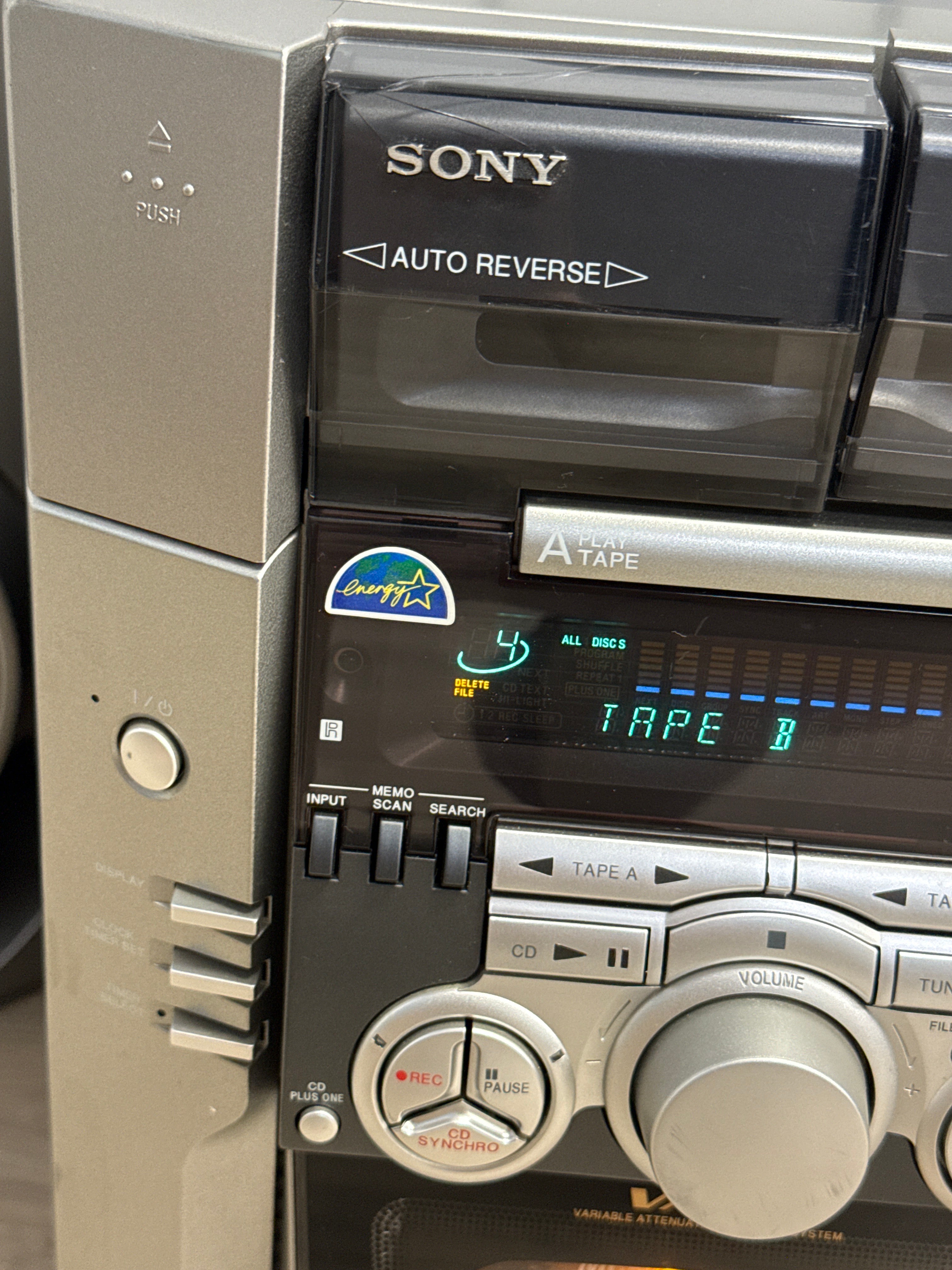 Sony MHC-M100 Hi-Fi Component System Silver 190 Watts (READ DESC)