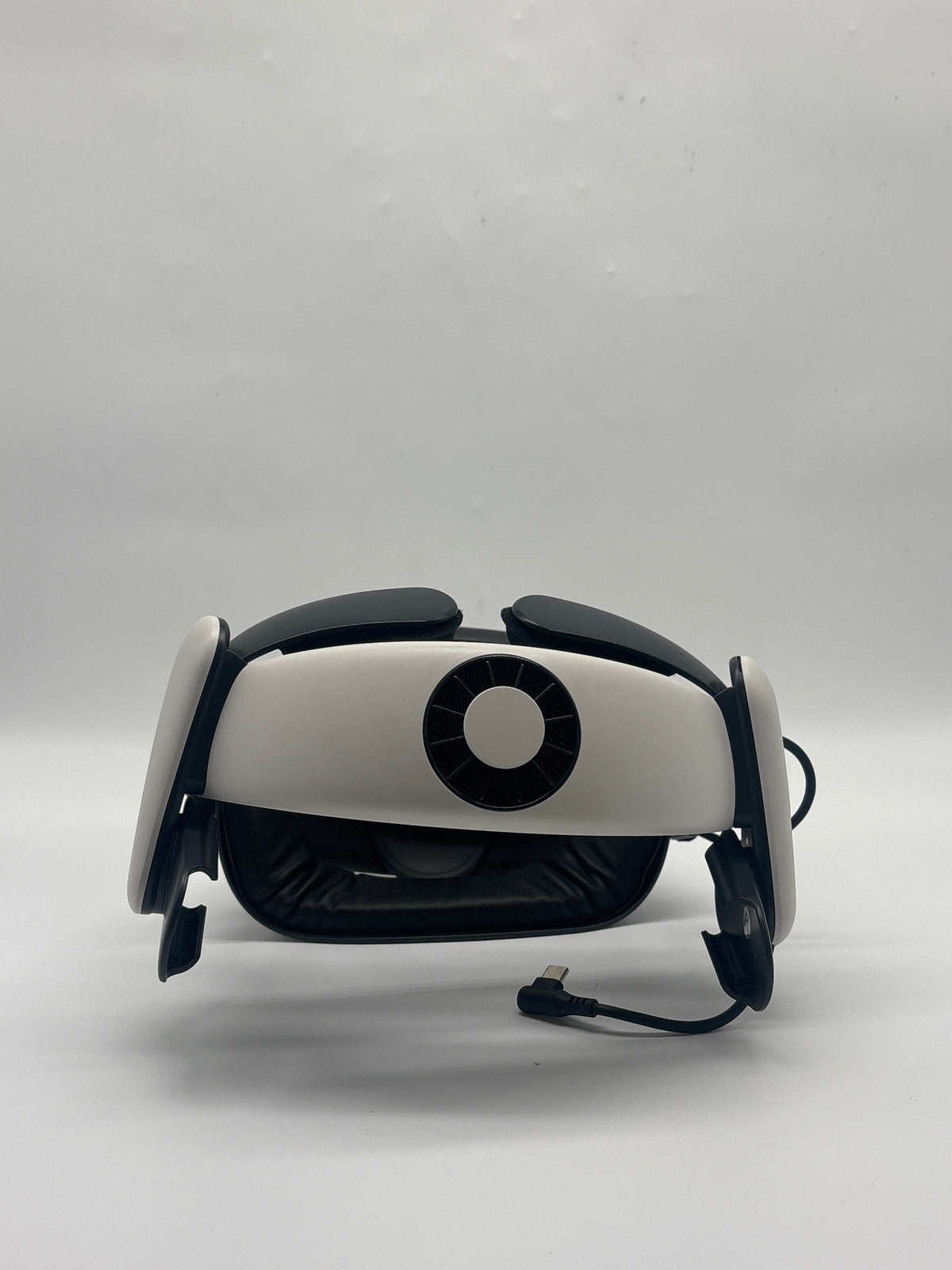 Meta Quest 3S P97 128GB VR Headset with BOBOVR S3 Pro Strap - Used