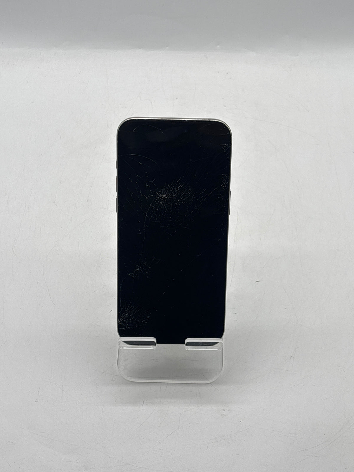 Apple iPhone 15 Pro Max 6.7" 256GB Gray Network Locked AT&T - READ