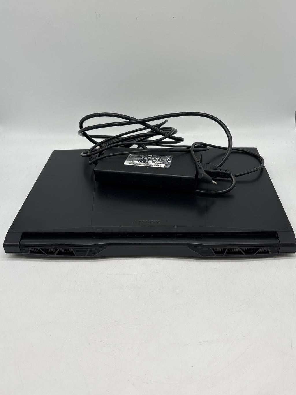 MSI Katana 15 B12VeK 15" Core i7-12650H 32GB RAM 1TB SSD RTX 4050 - Used