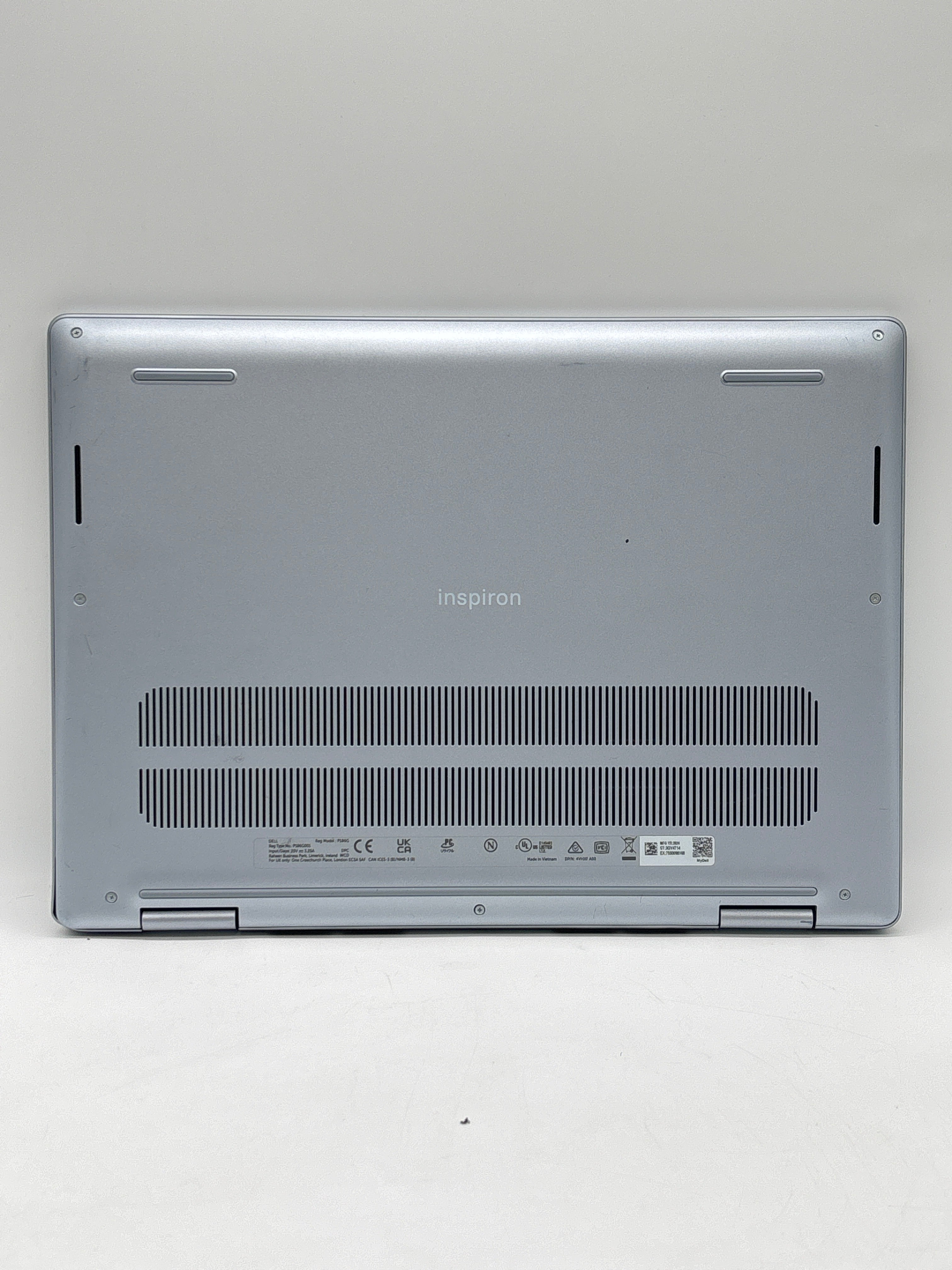 Dell Inspiron 14 2-in-1 Core 5 120U 8GB RAM 512GB SSD - Used