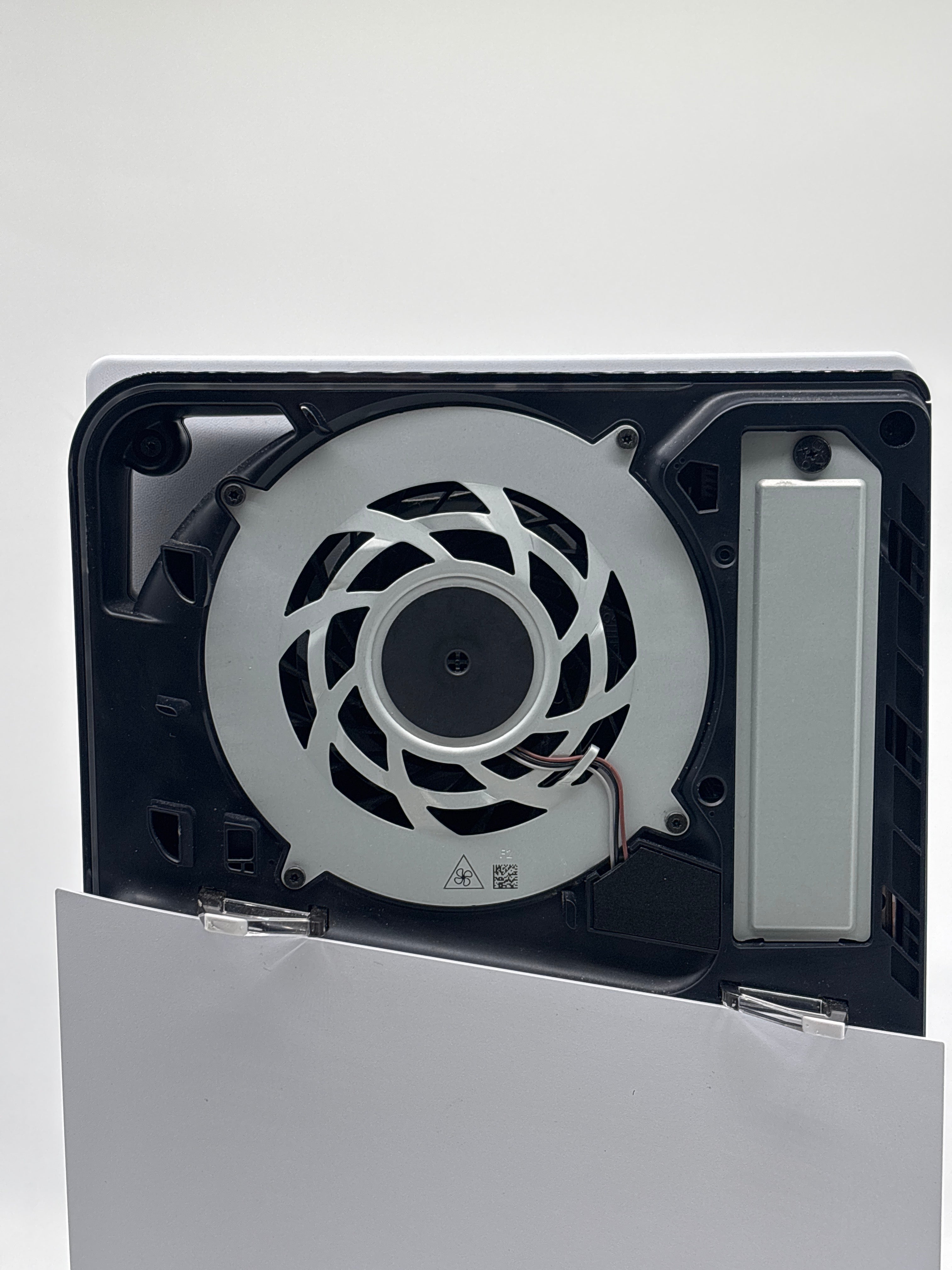 Sony PlayStation 5 Slim Digital CFI-2015 1TB - For Parts (Top Right Cover Missing)