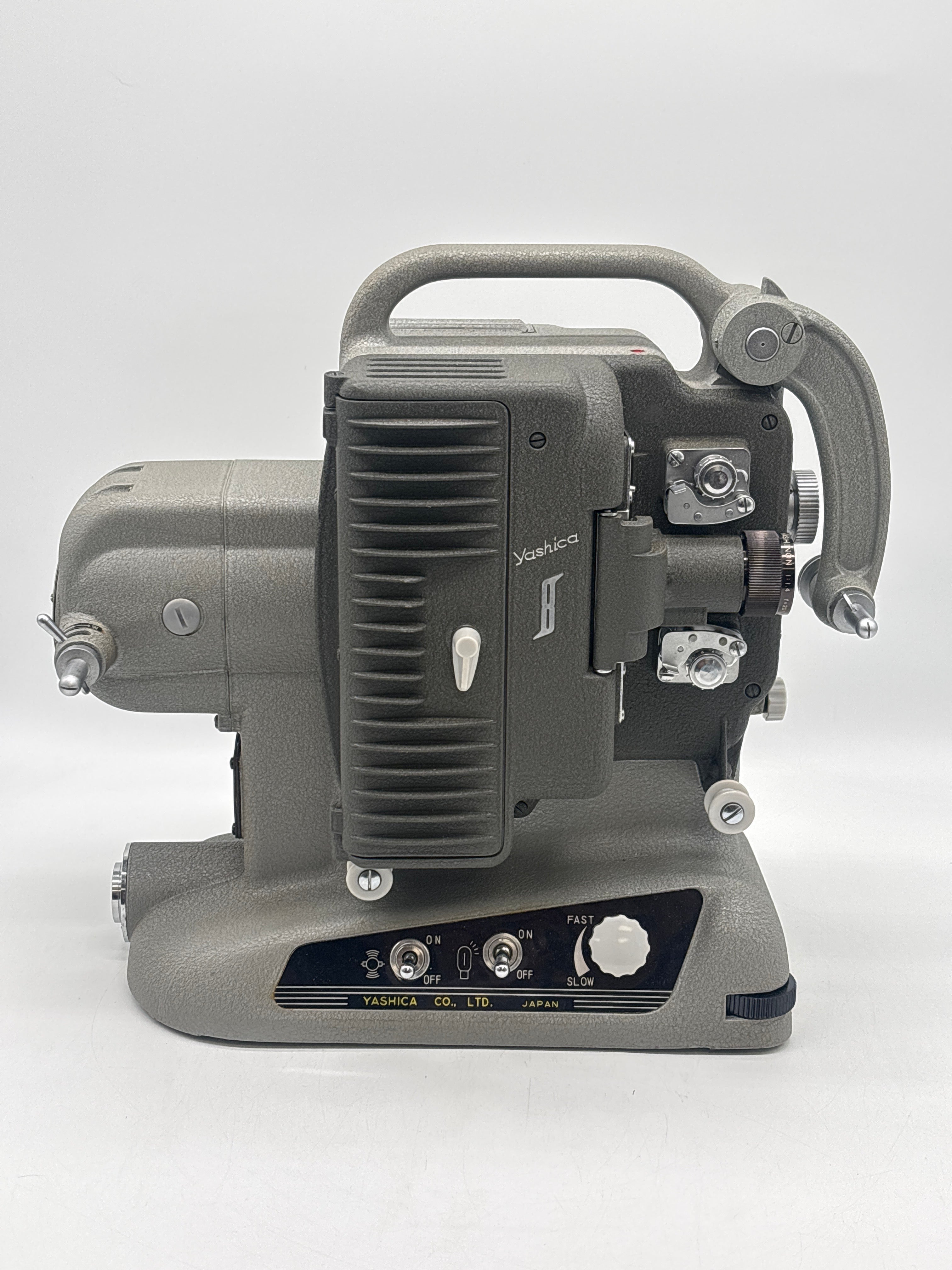YASHIKA-8P 8MM FILM MOVIE PROJECTOR - Used With Case