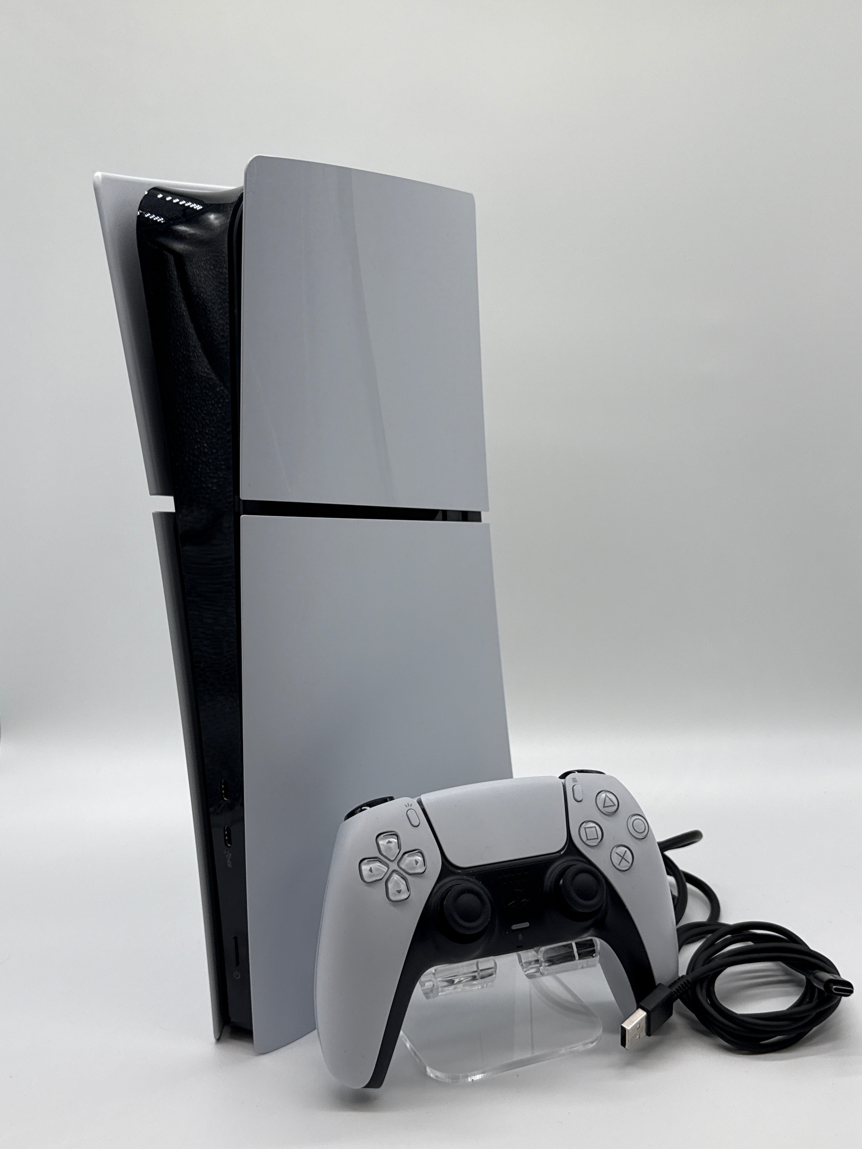 Sony PlayStation 5 Slim Digital Edition PS5 1TB CFI-2015 With Controller and HDMI
