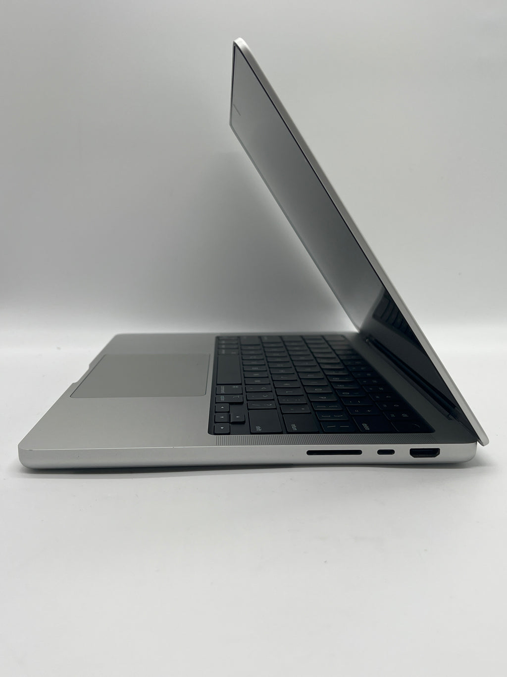 Apple MacBook Pro 14" A2442 2021 M1 Chip Silver For Parts Untested No Specs