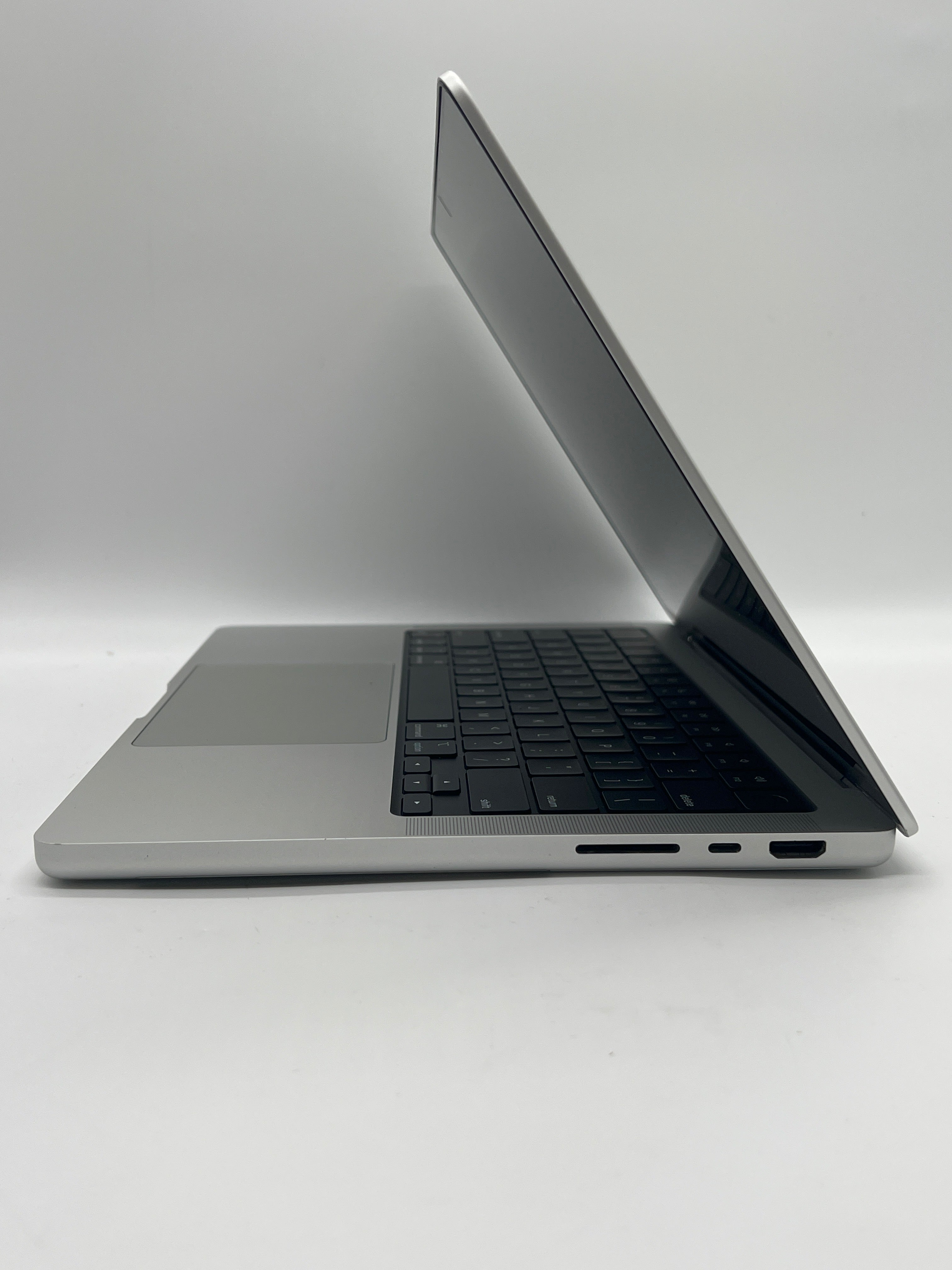 Apple MacBook Pro 14" A2442 2021 M1 Chip Silver For Parts Untested No Specs