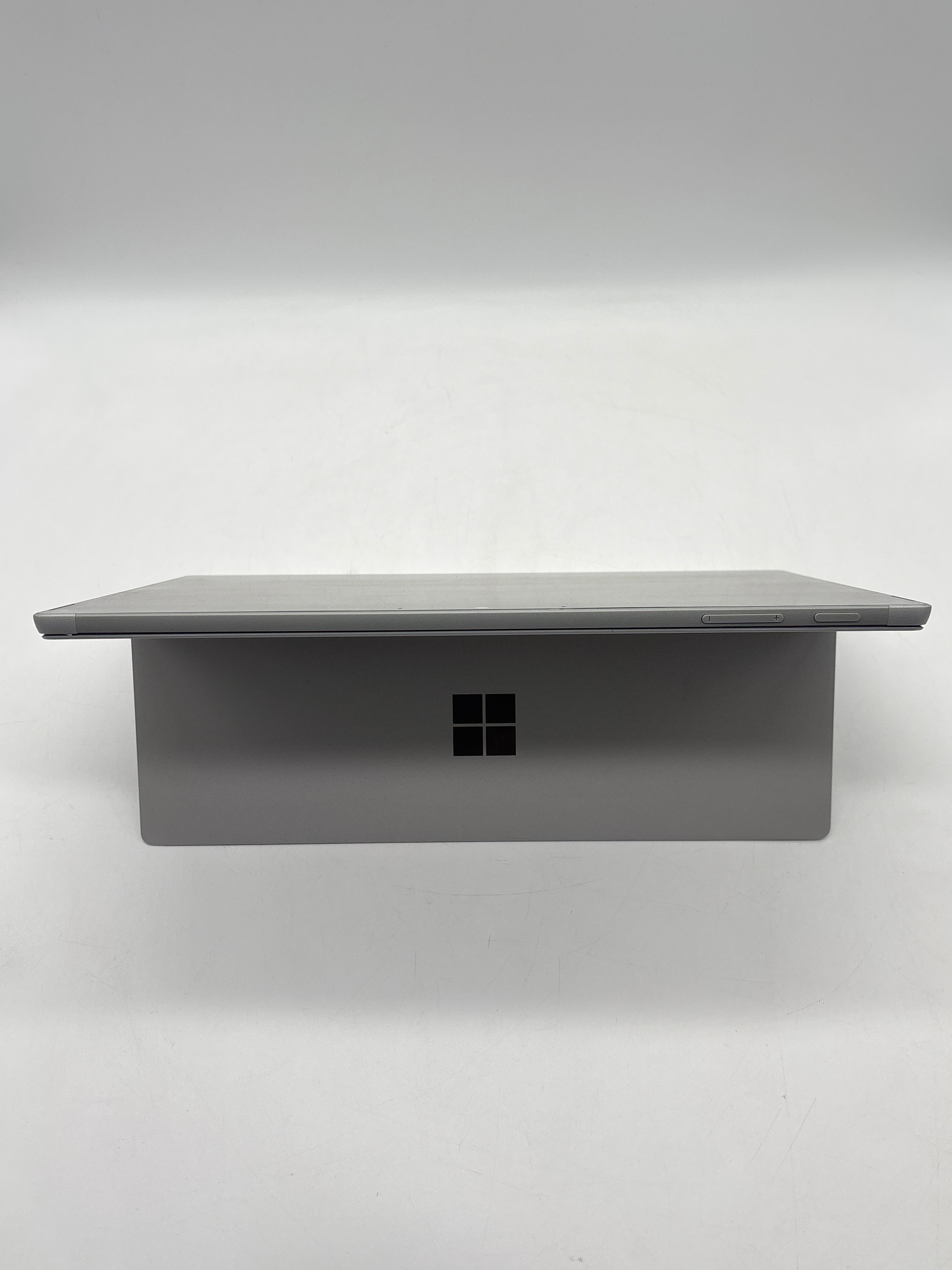 Microsoft Surface Pro 7+ 1960 i5-1135G7 16GB RAM 256GB SSD -  With New Dock