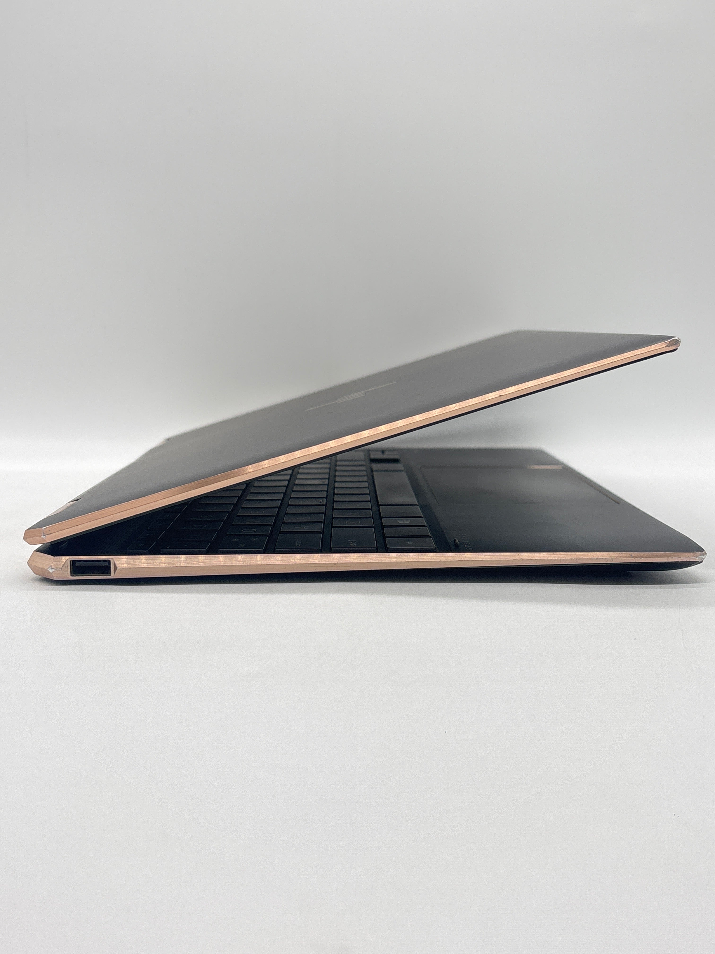HP Spectre x360 14-inch i7-1165G7 1TB SSD 16GB RAM